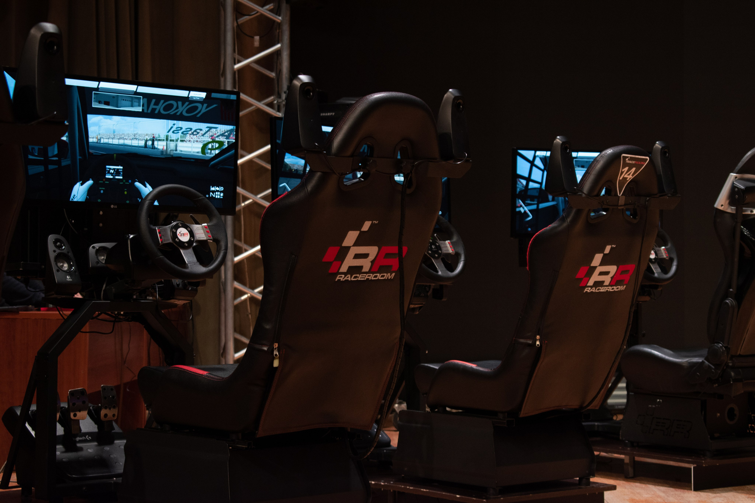 RaceRoom — Командный турнир среди ВУЗов города Москвы | 22.02.20. Репортажный фотограф Сыбер Мартти