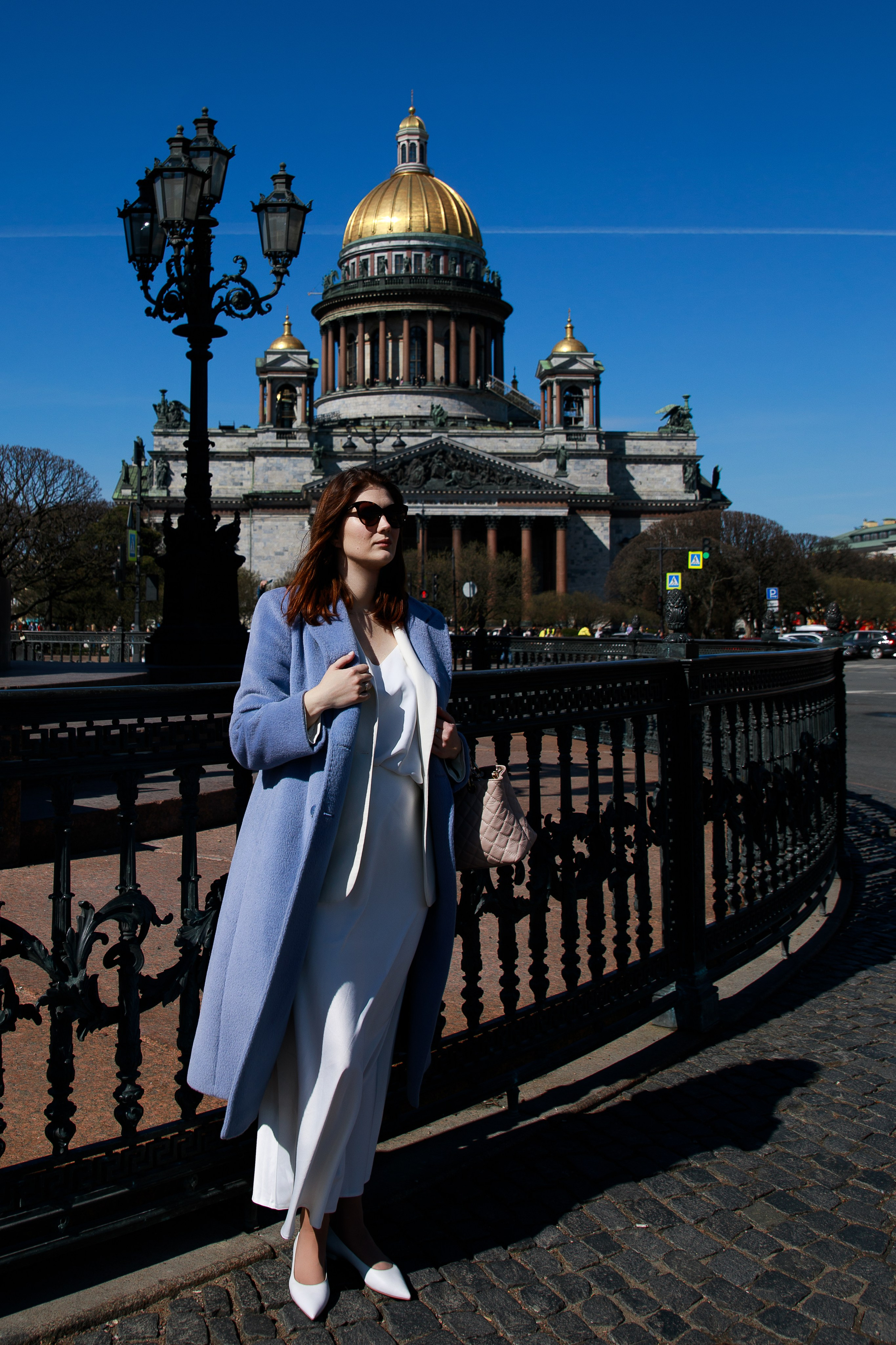 Прогулка у Исаакиевского собора с Александрой. Фотограф в Санкт-Петербурге Таня Михайлова