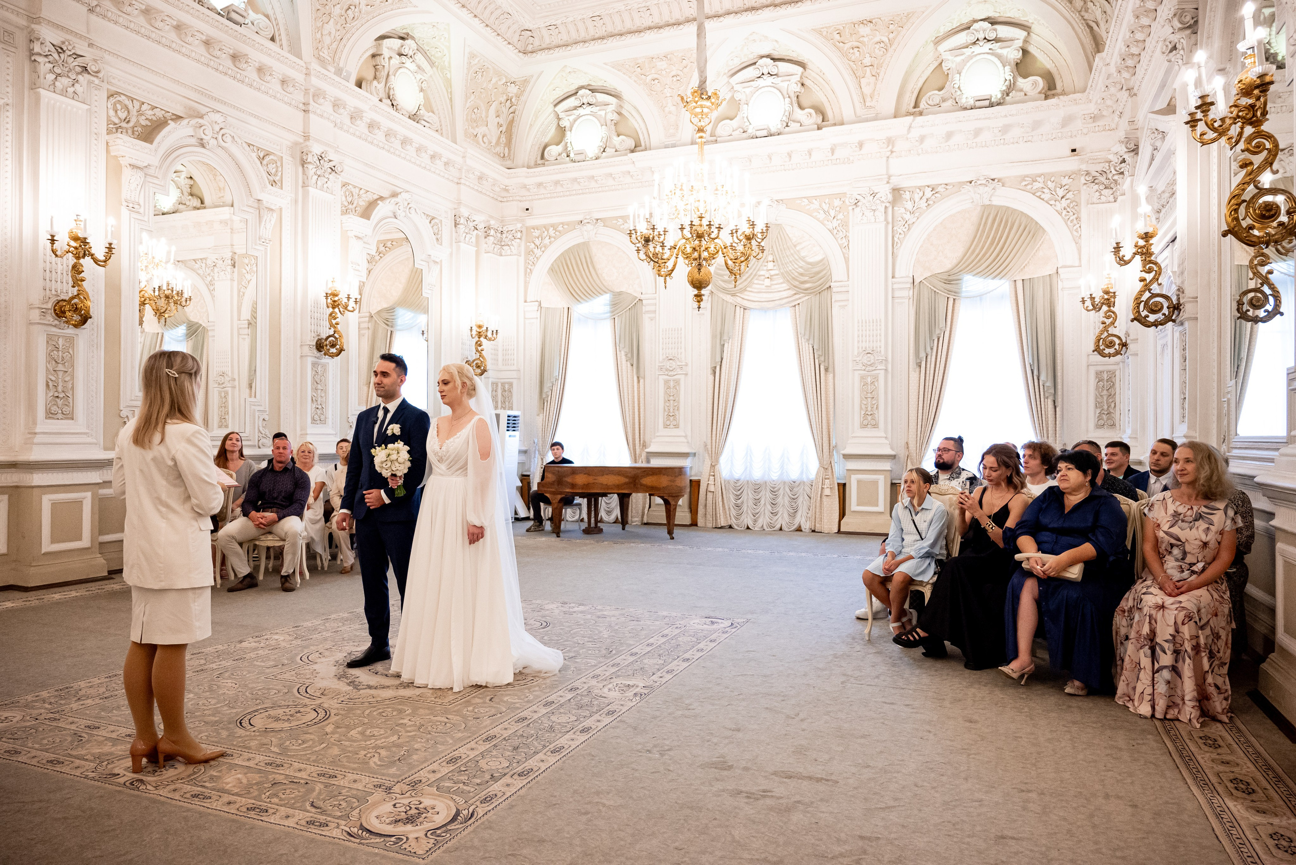 Свадьба в Санкт-Петербурге. Анастасия Петрович фотограф, фотокорреспондент в Москве и Санкт-Петербурге. Фотосъёмка репортажа, мероприятия, корпоративная съёмка, контент