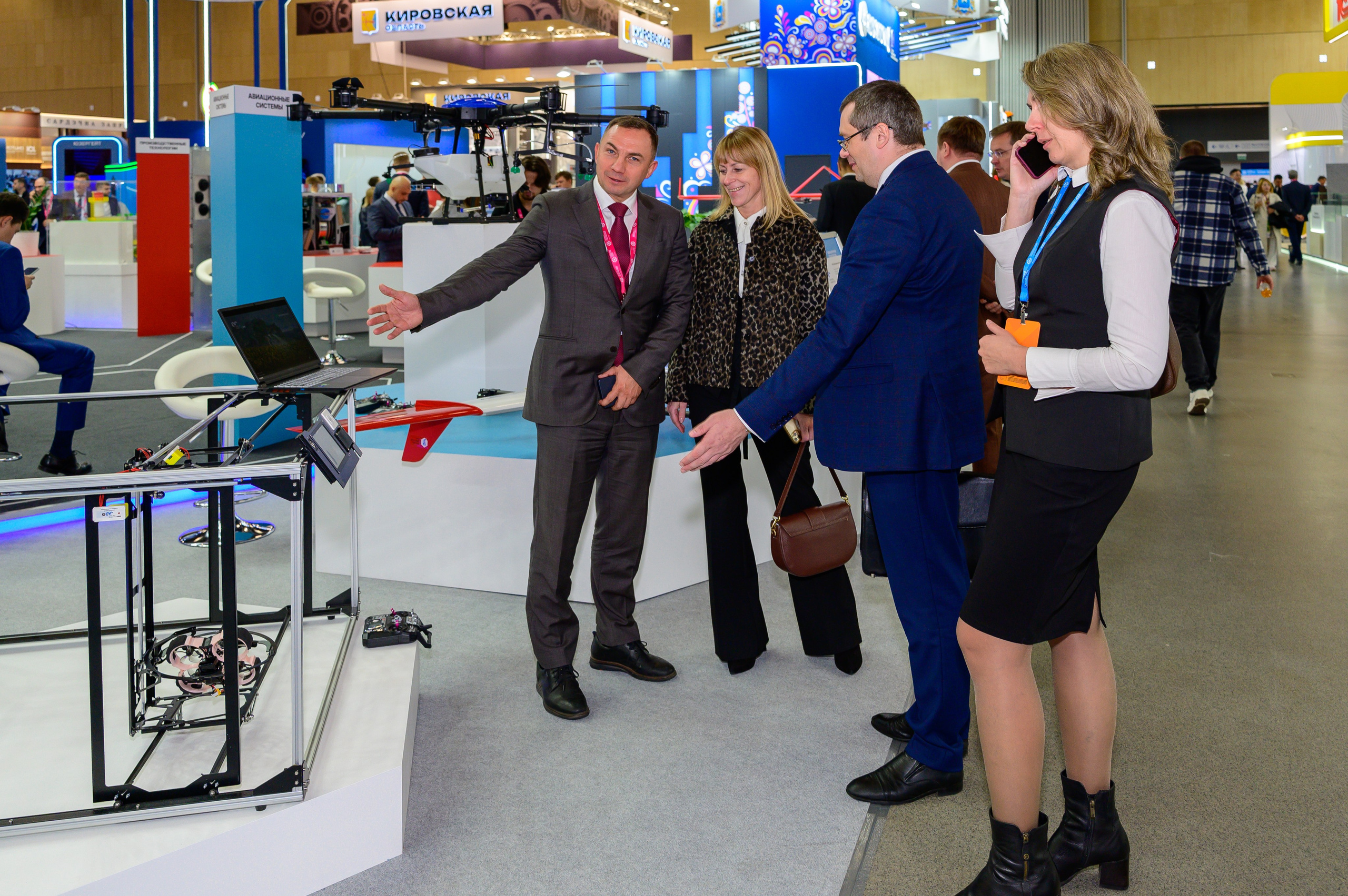 BigindustrialweekBelarus. Фотоуслуги, услуги фотографа, фотографирование важных событий