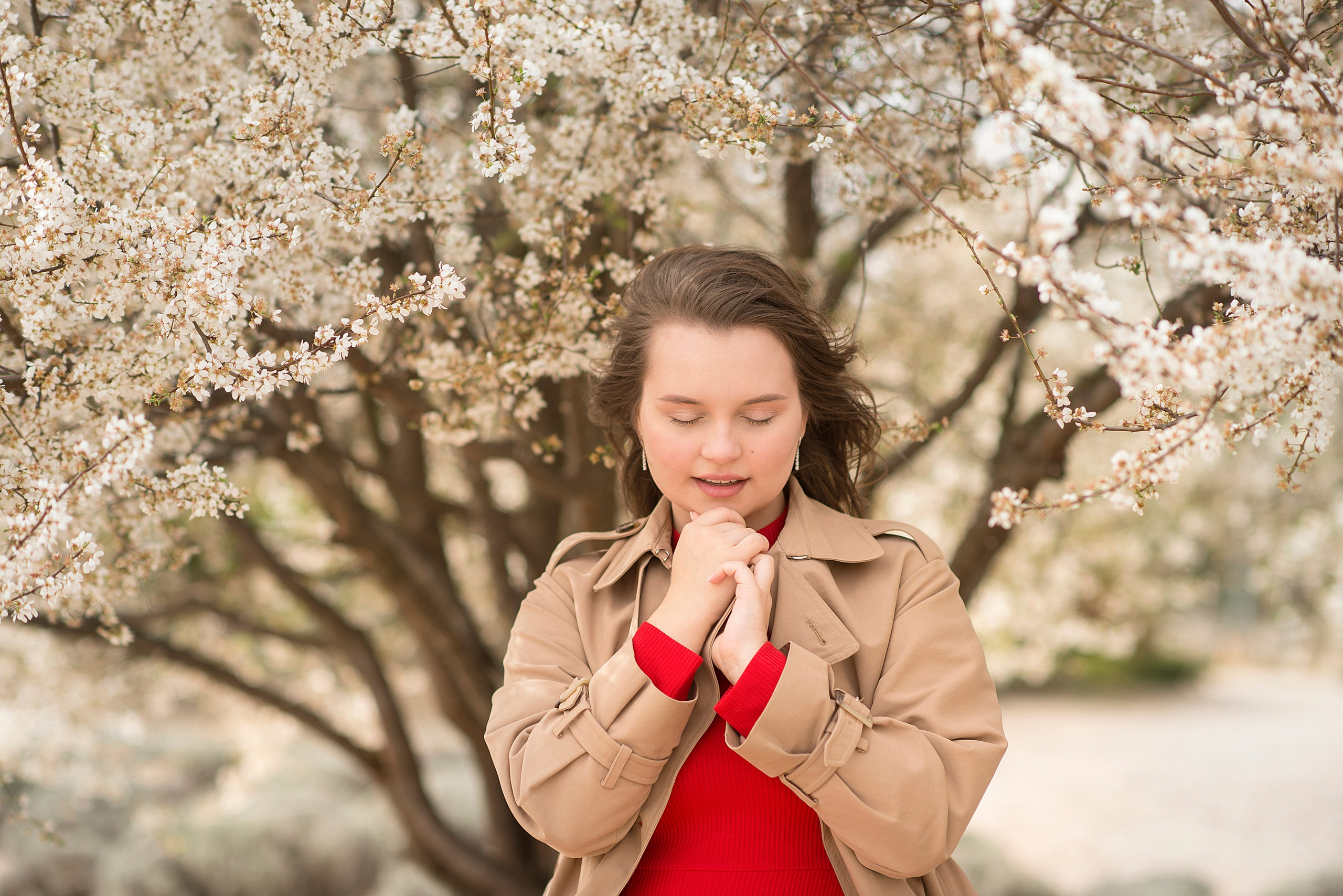 В цветущем миндале. Семейный и детский фотограф в Севастополе. Семейный фотограф в Ялте