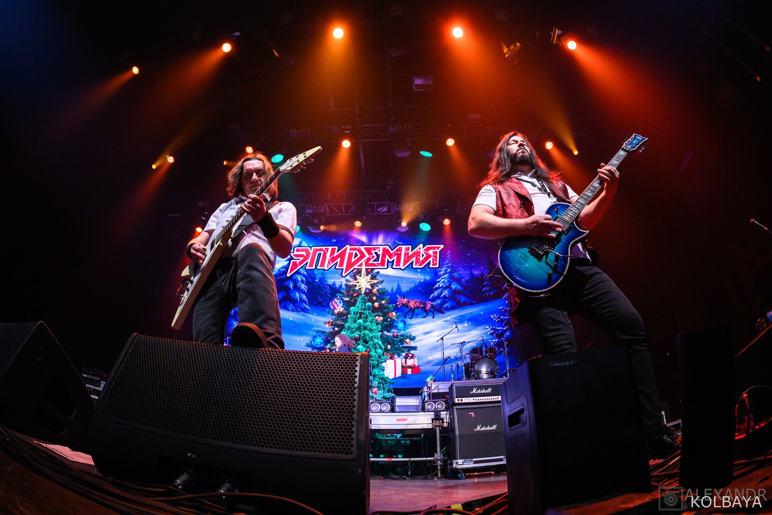 Фоторепортаж с Метал-Елки 2026. Концертный и театральный репортажный фотограф в Москве Александр Колбая