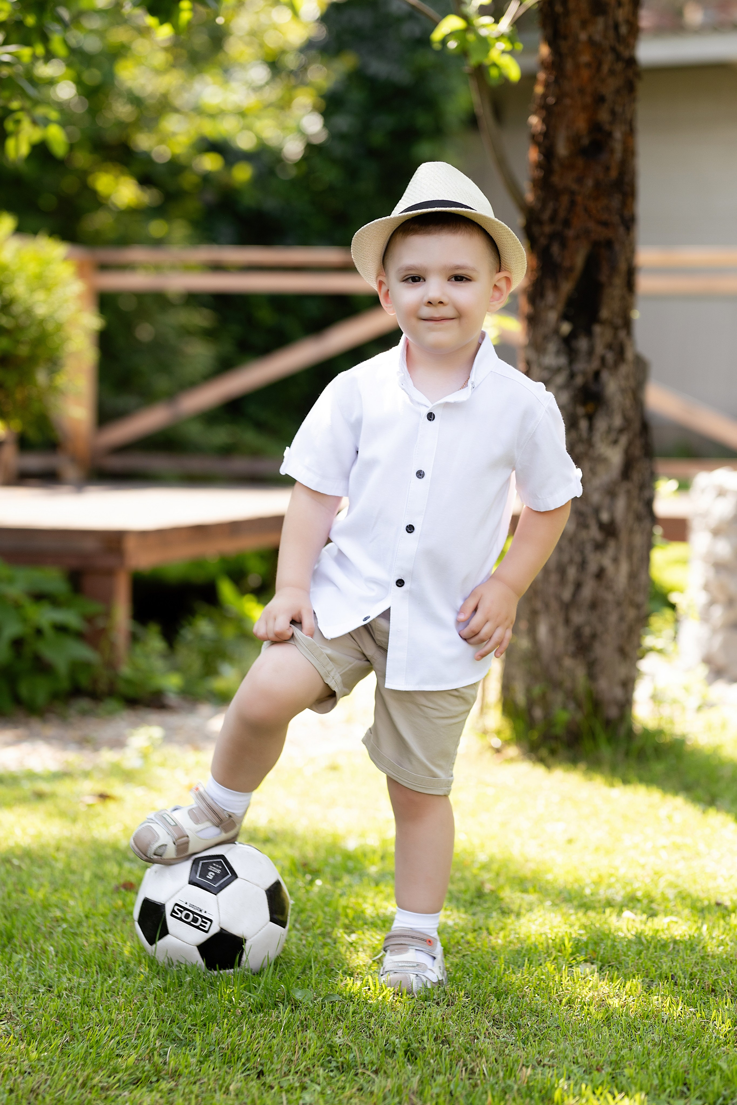 Семейная фотосессия на фотодаче в Купавне. Фотограф в Железнодорожном и Балашихе