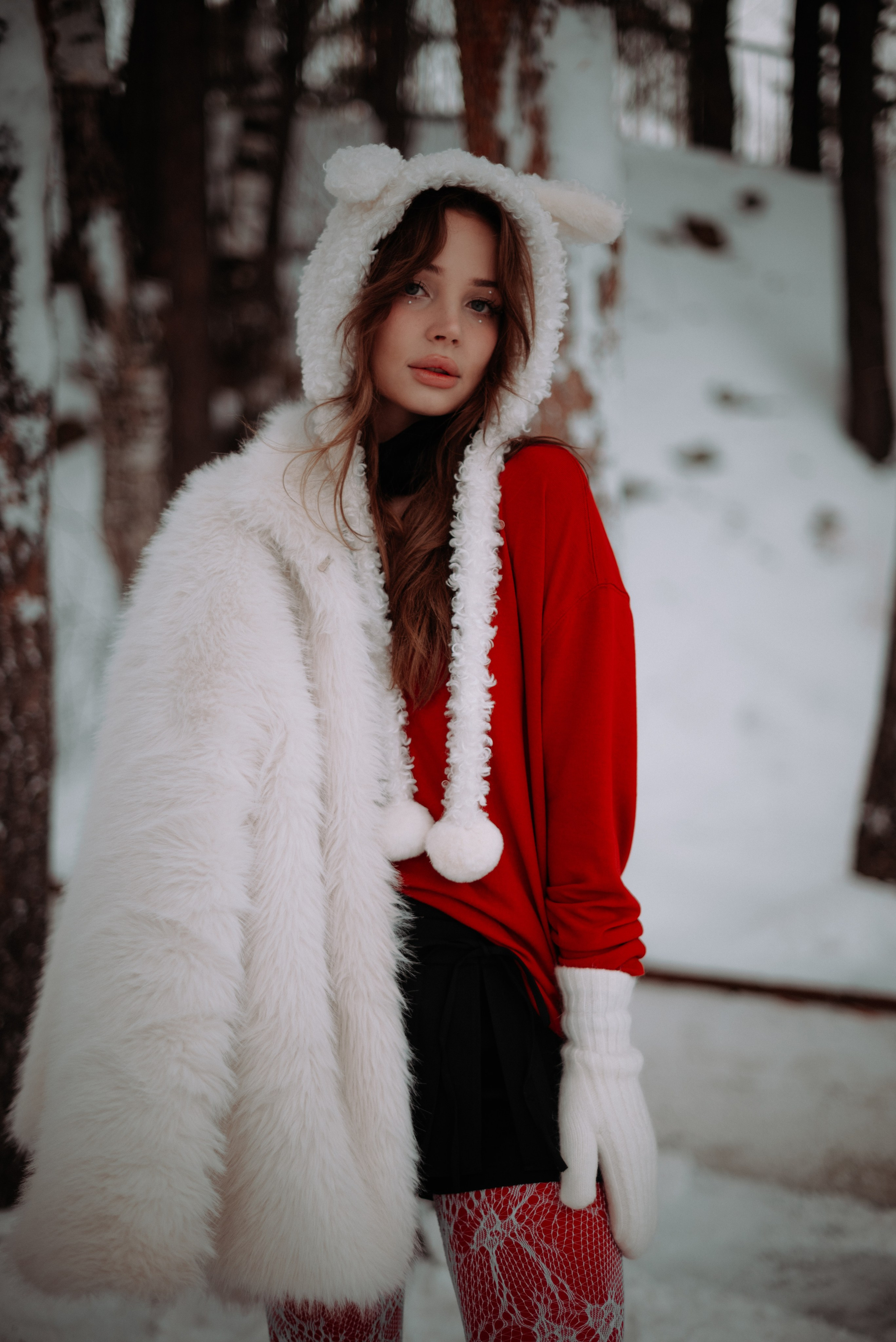 Ирина. Женский фотограф. Создатель украшений ручной работы. Модель