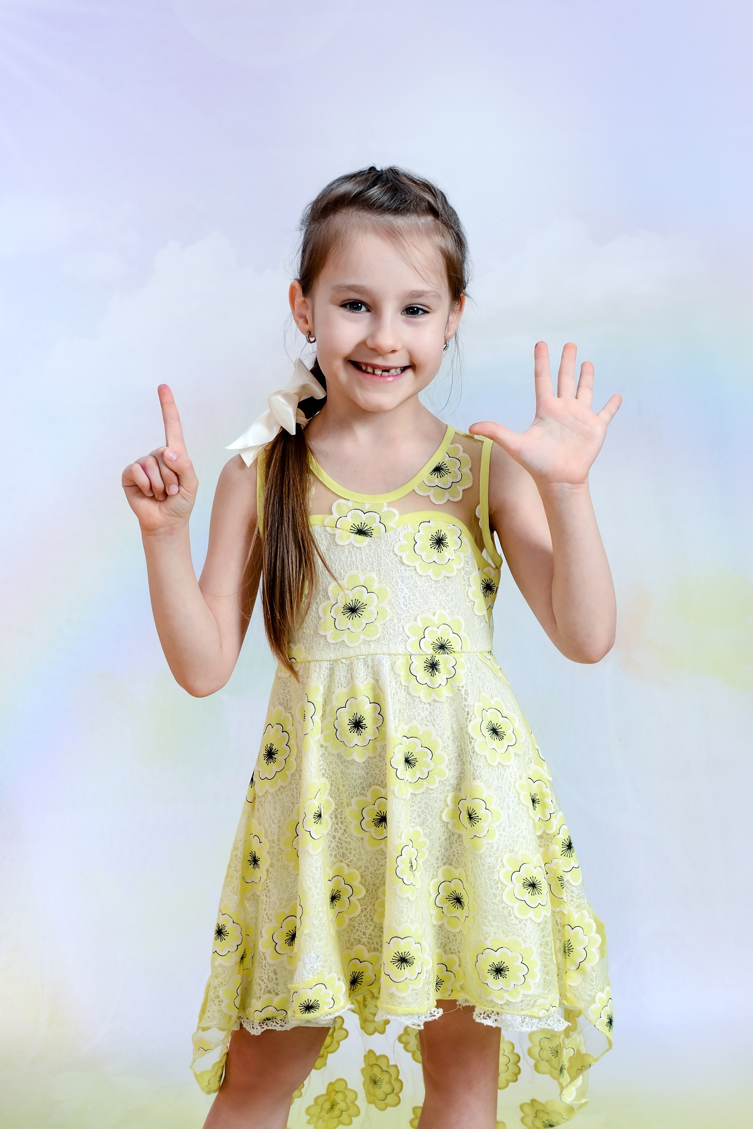 Студийная фотосессия для выпускного альбома. Вячеслав Скрипник Фотограф Краснодар