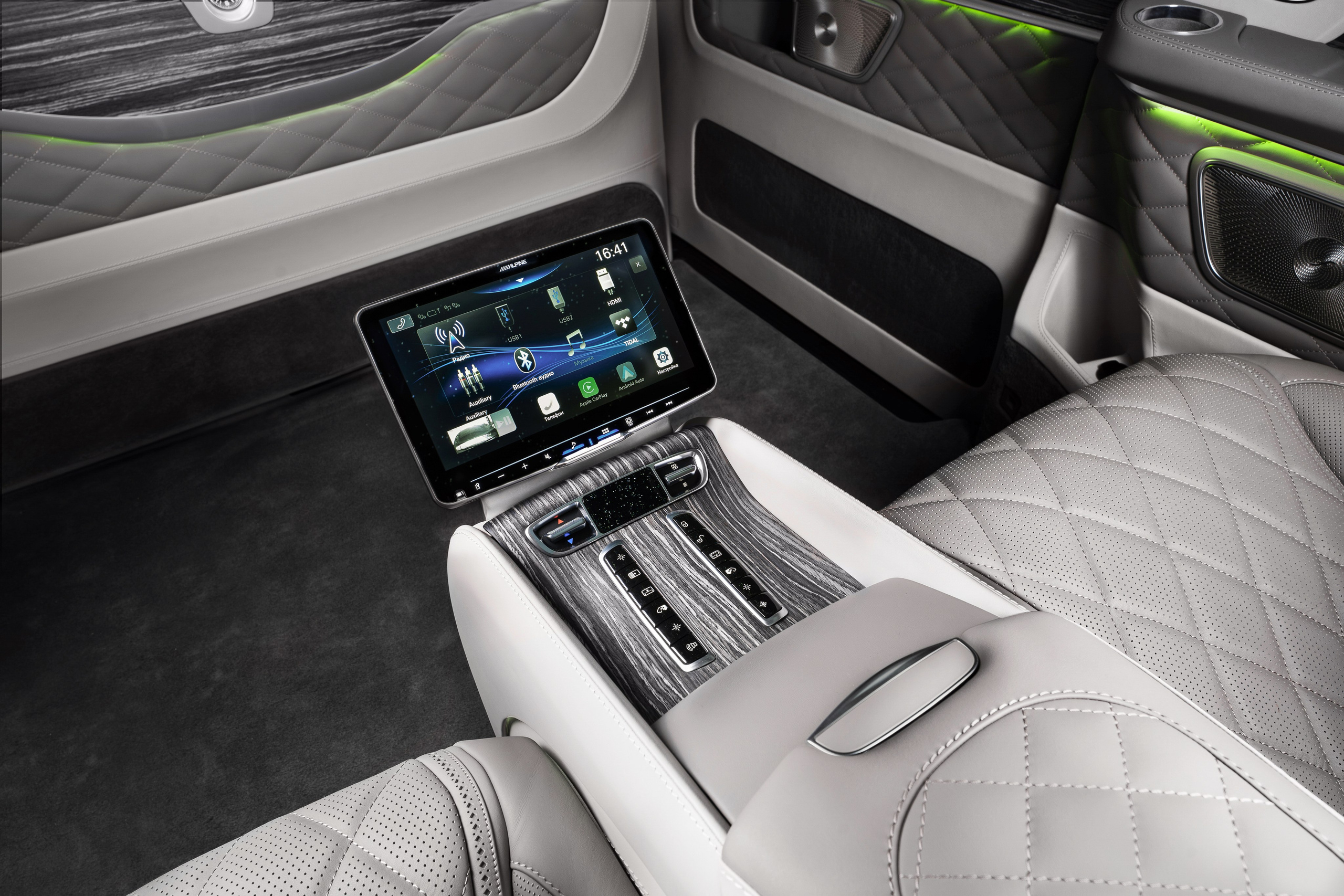 MB V-class. Фотограф Светлана Усова