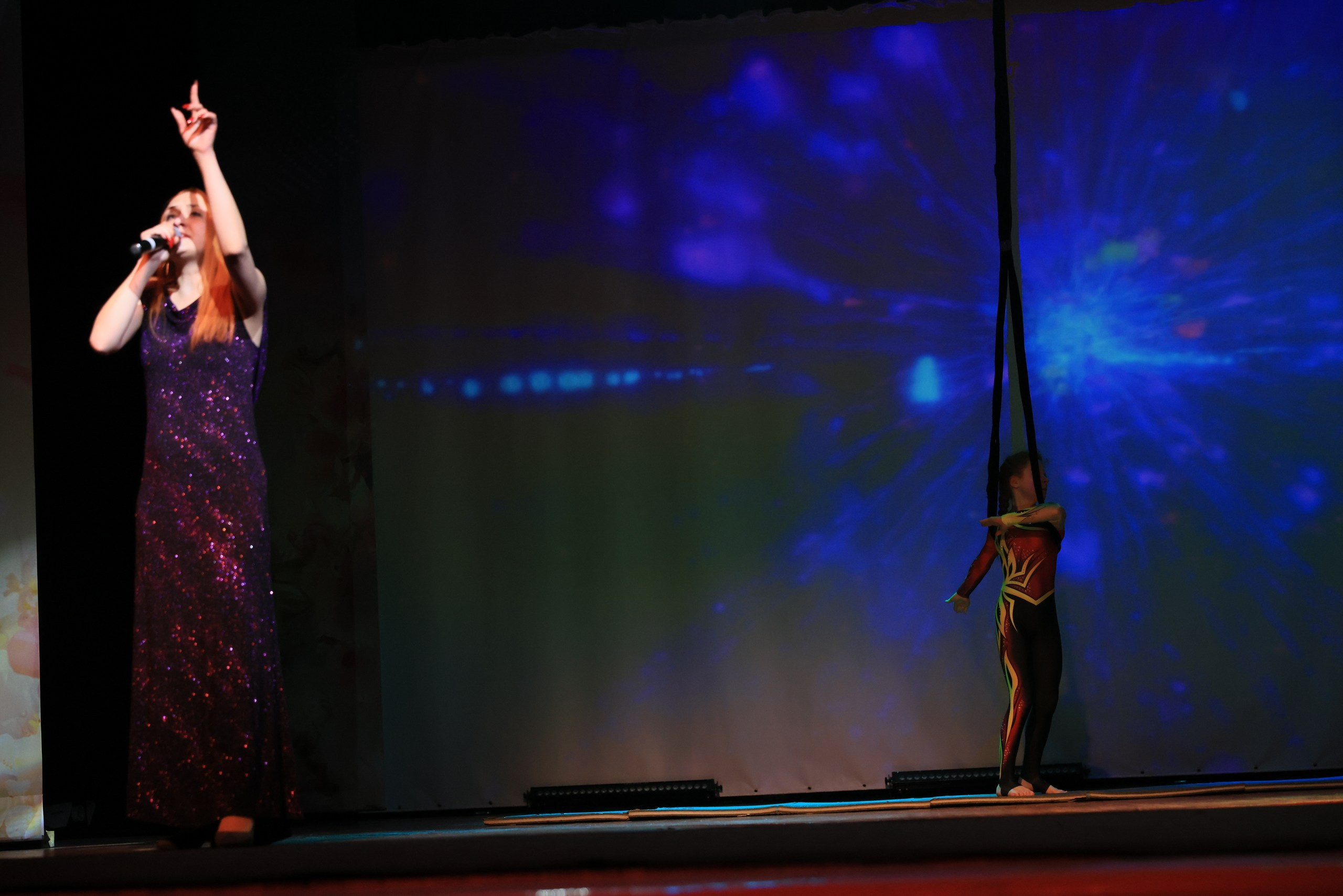 Концерт к 8 Марта в ДК «Металлург» г. Тула. Фотограф в Туле Крупский АнДРей. Фотостудия «КАДР71» в Туле