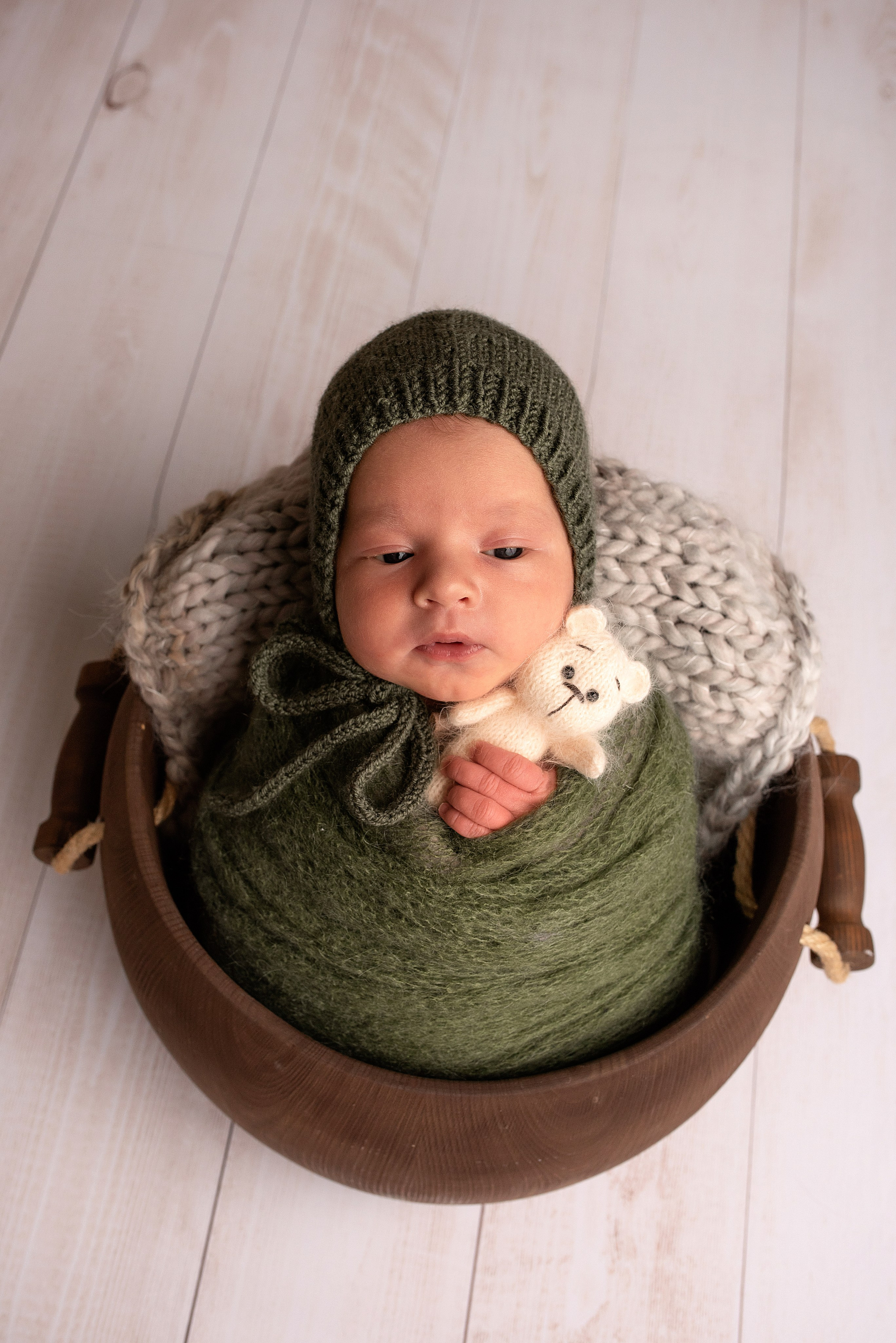 Новорождённые (в обмотках). Детский фотограф новорождённых в Минске Боровик Екатерина