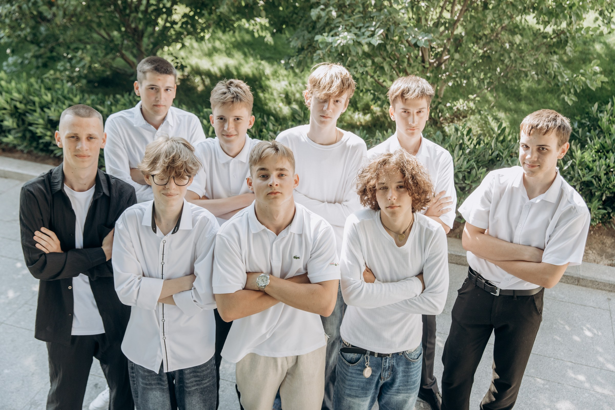 Школьники. Ищем лучшие локации. Снимем как в кино (съёмка выпускных, альбомы для 9-11 классов). Фотограф в Крыму — Федор зайцев. Свадебная, семейная и портретная съёмка. Фотографии для контента, для бизнеса. Корпоративная съёмка