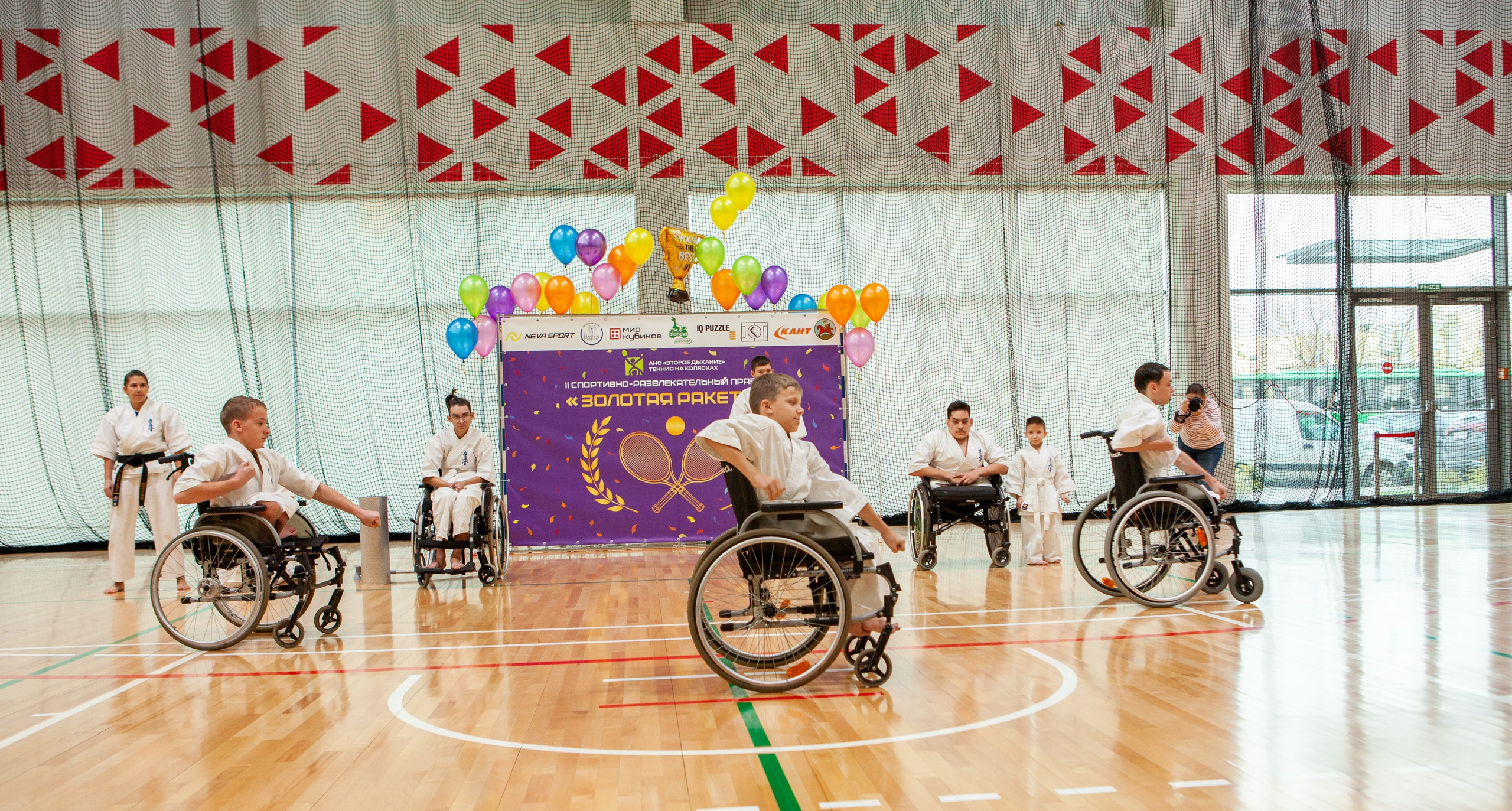 Спортивно-развлекательный праздник «Золотая ракетка». Репортажный, семейный, свадебный, портретный фотограф