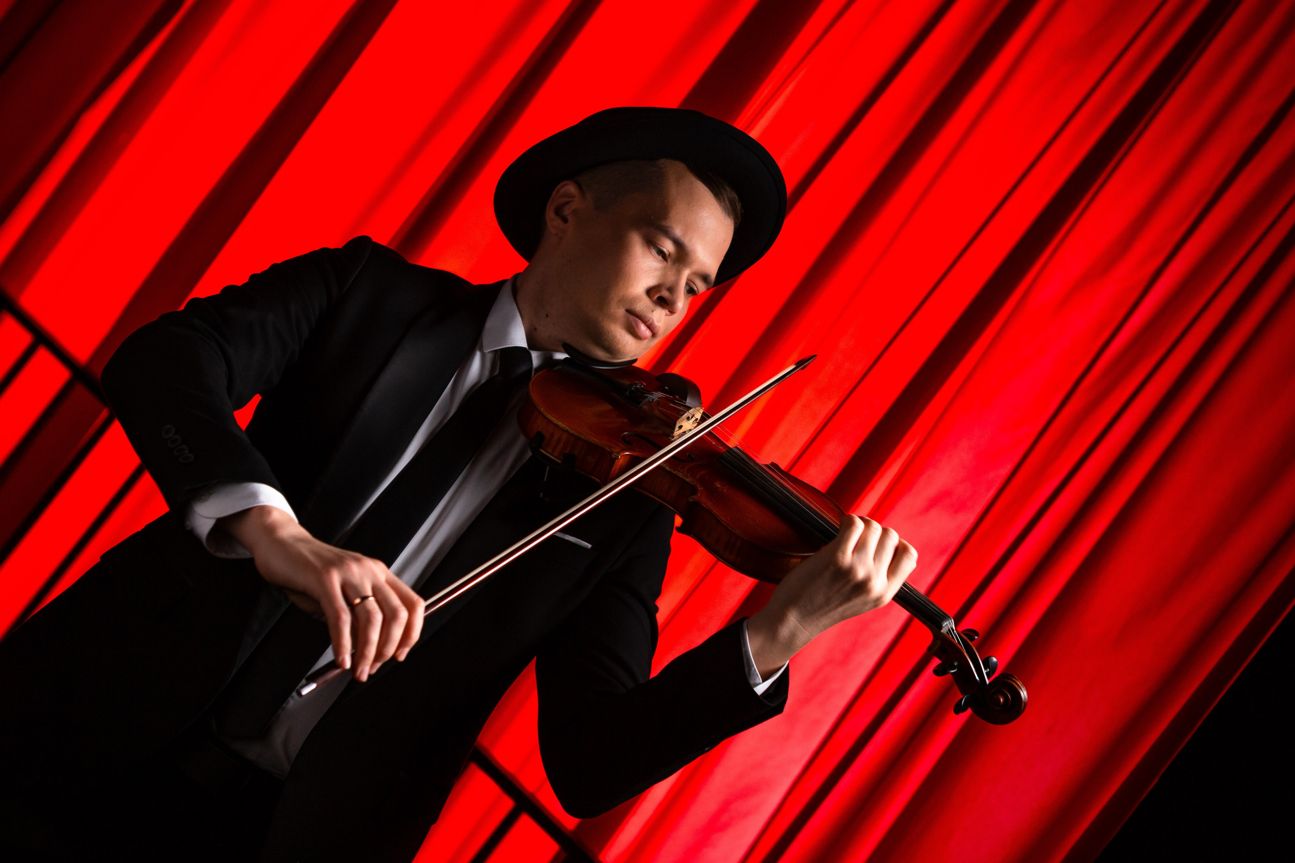 Цирковое шоу. Видеограф Добромыслов