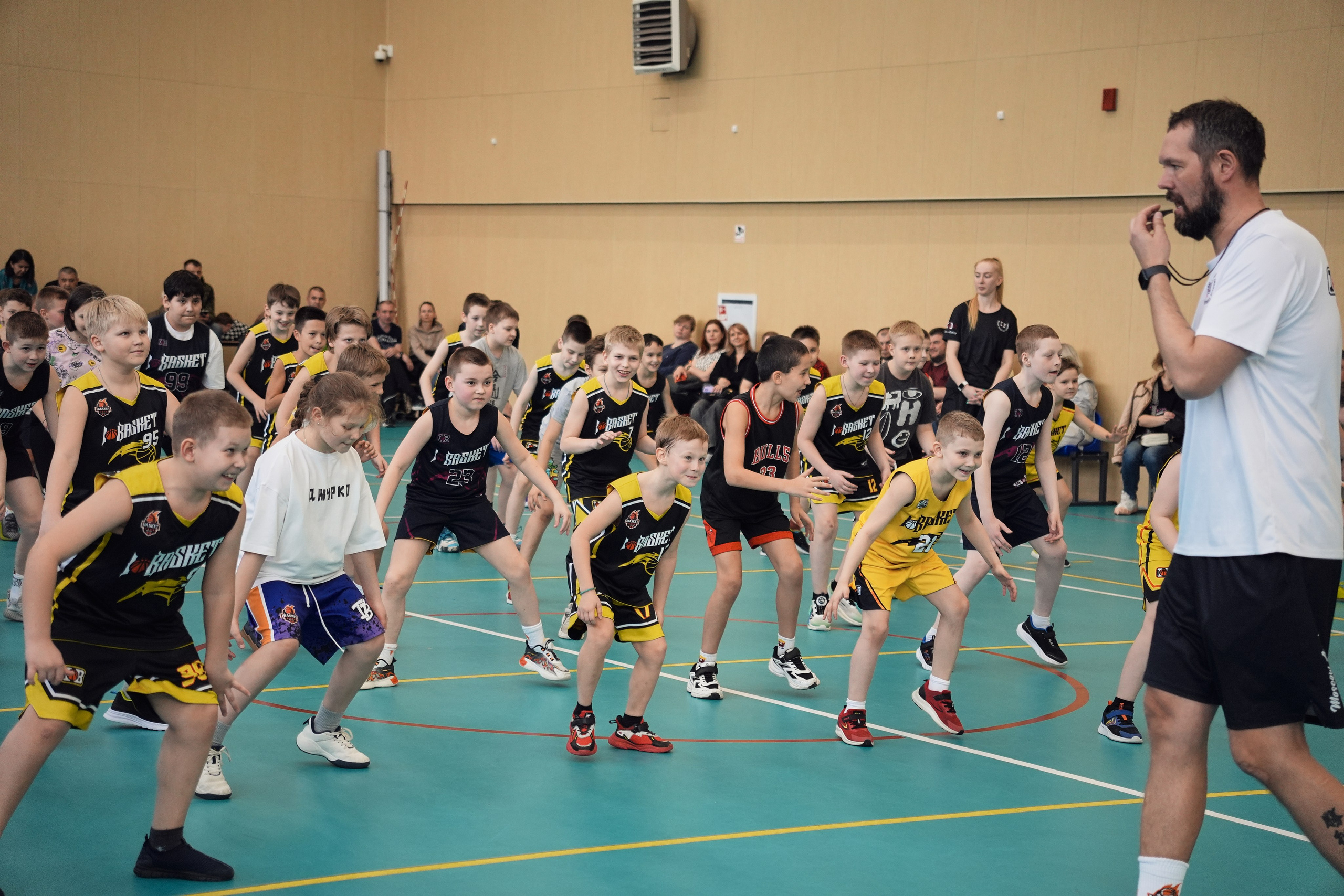 Репортаж с баскетбола (дети). Портретный и репортажный фотограф Вадим Эпов