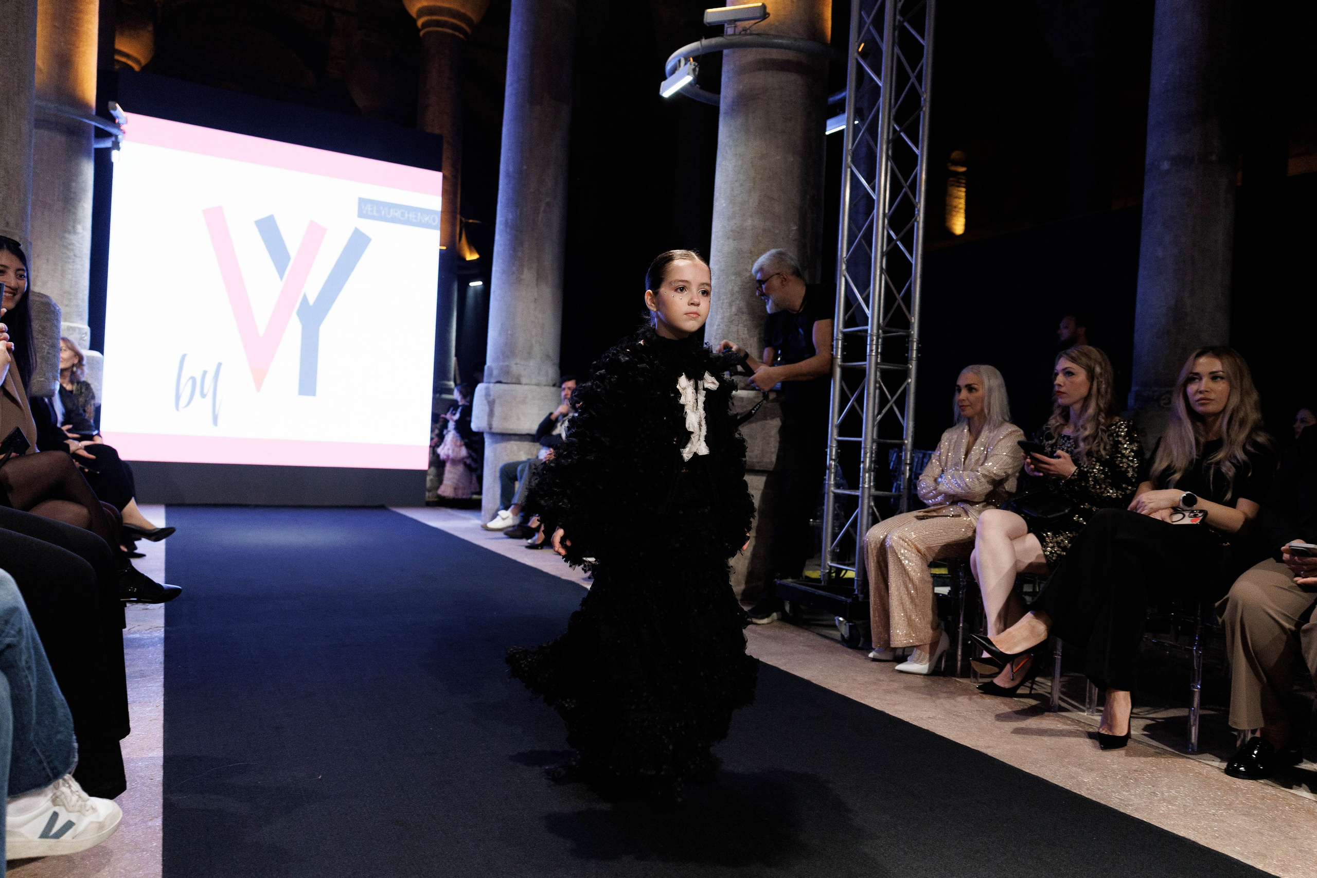 IFB-показ. About