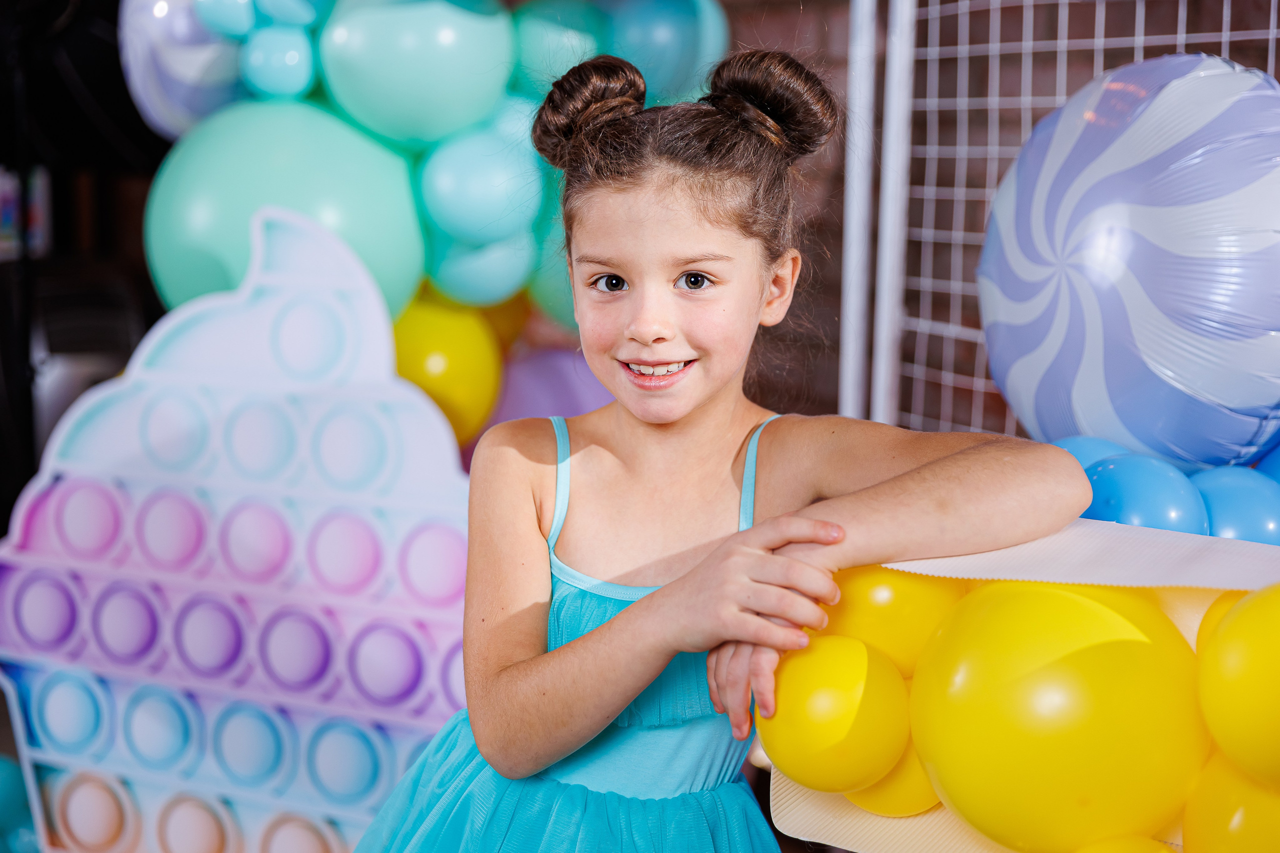 День рождения Насти «Pop-it». Семейный и детский фотограф Комина Елена, Власиха, Одинцово