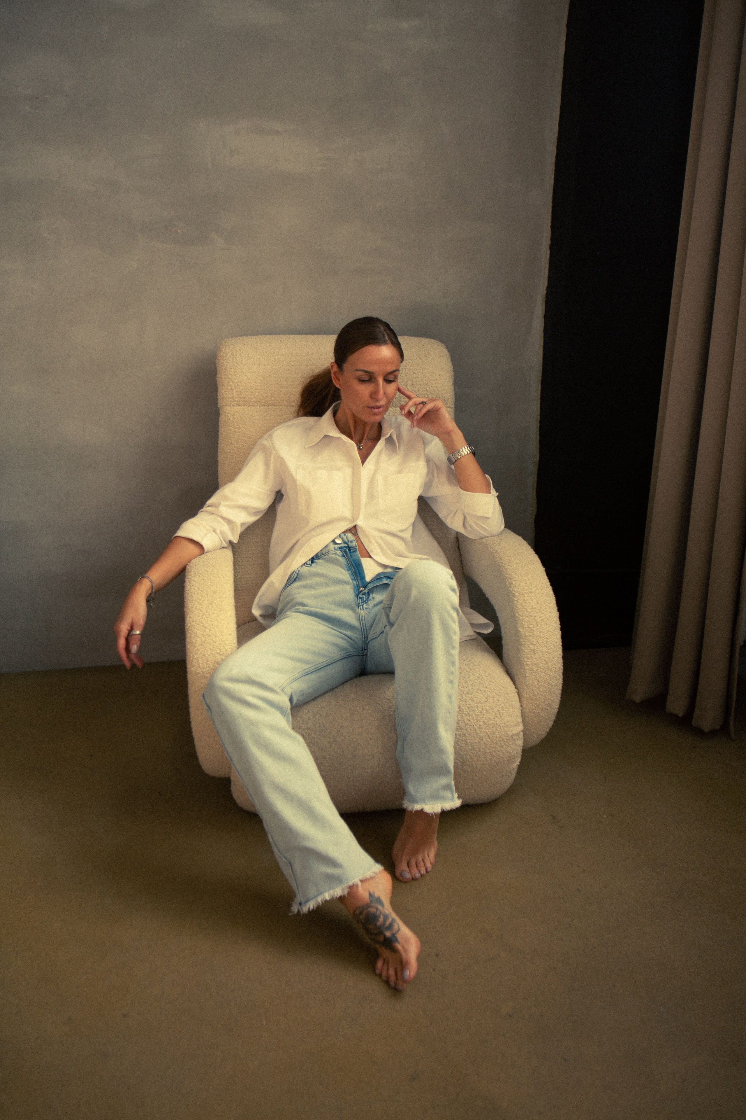 Маша. Контакты