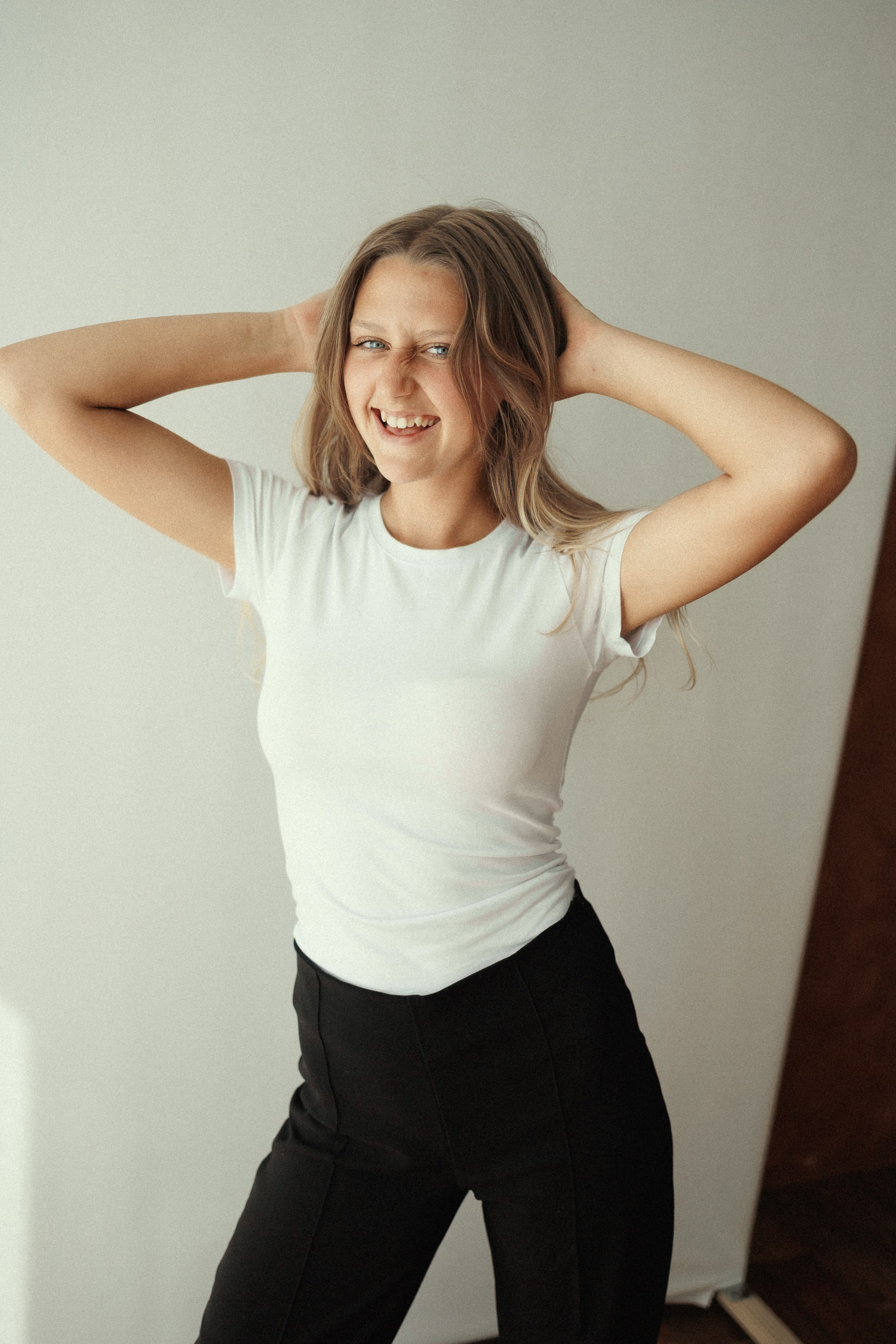 Подростковая фотосессия к дню рождения. Детский семейный фотограф в Абинске