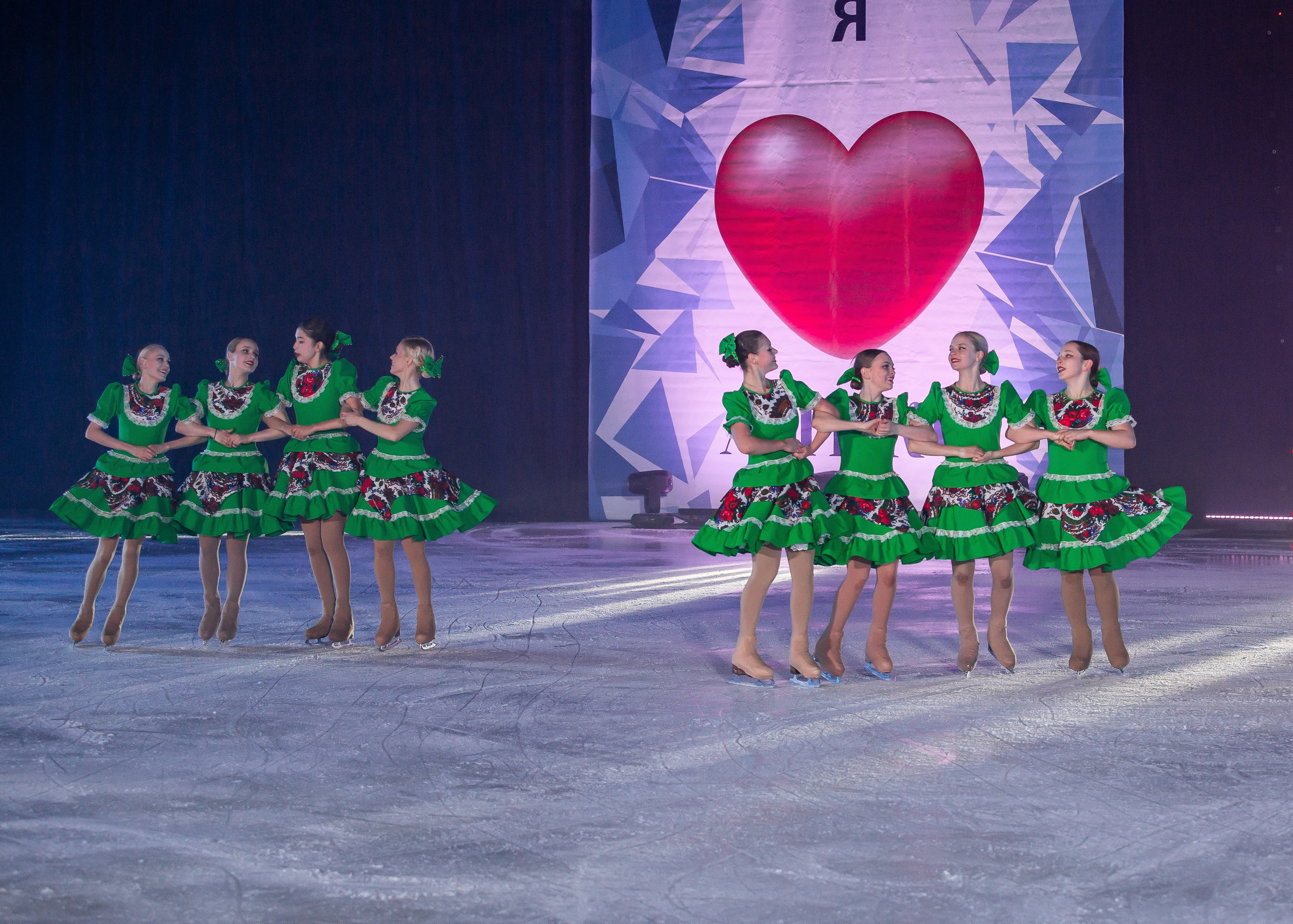 Отчетный концерт. Детский театр на льду «АЛЕКО» 47 сезон. Май 2024 г. Репортажный фотограф в Москве