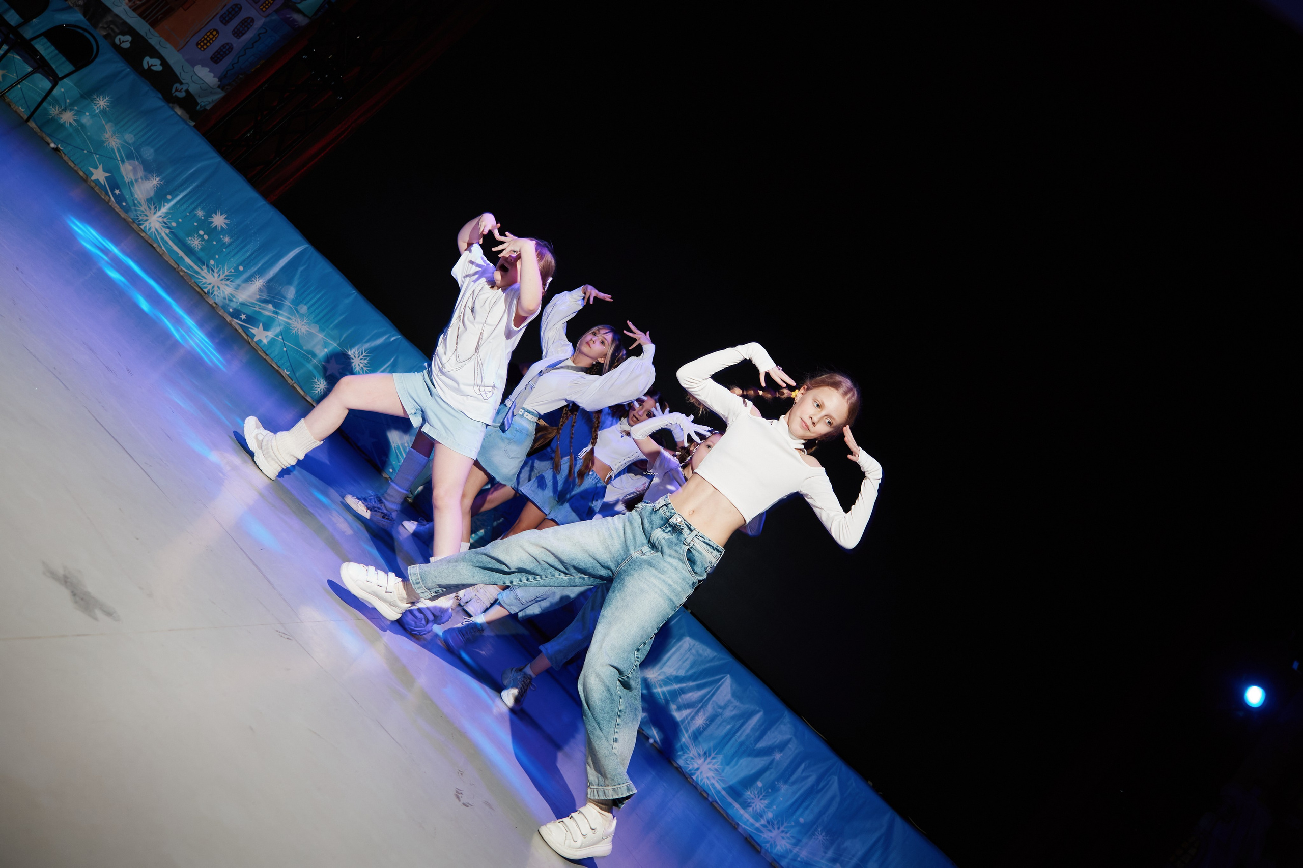 WAY ON Отчетный концерт. Фотограф и видеограф в Кургане Леонид Корнильев