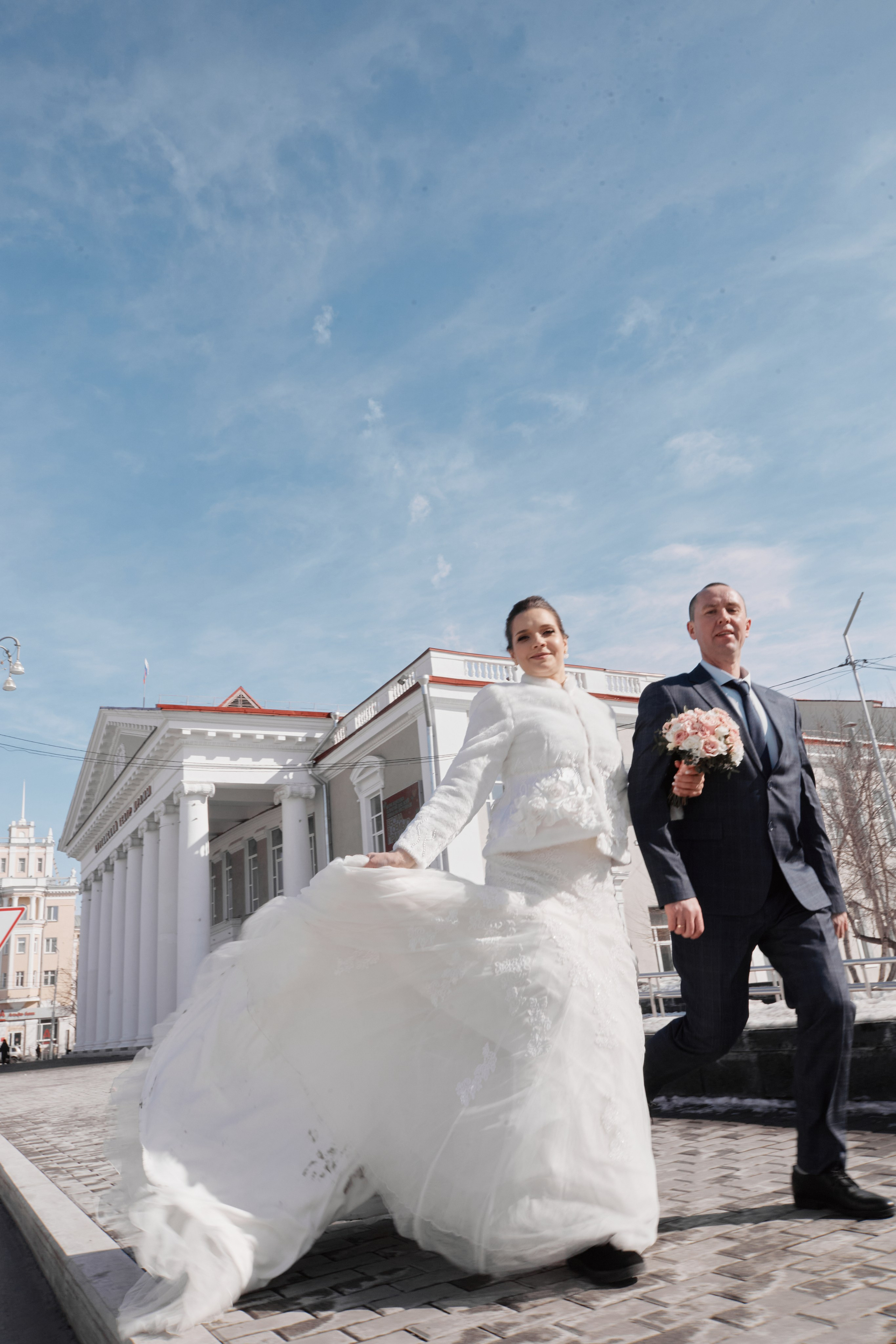 Свадебная фотосессия. Фотограф и видеограф в Кургане Леонид Корнильев