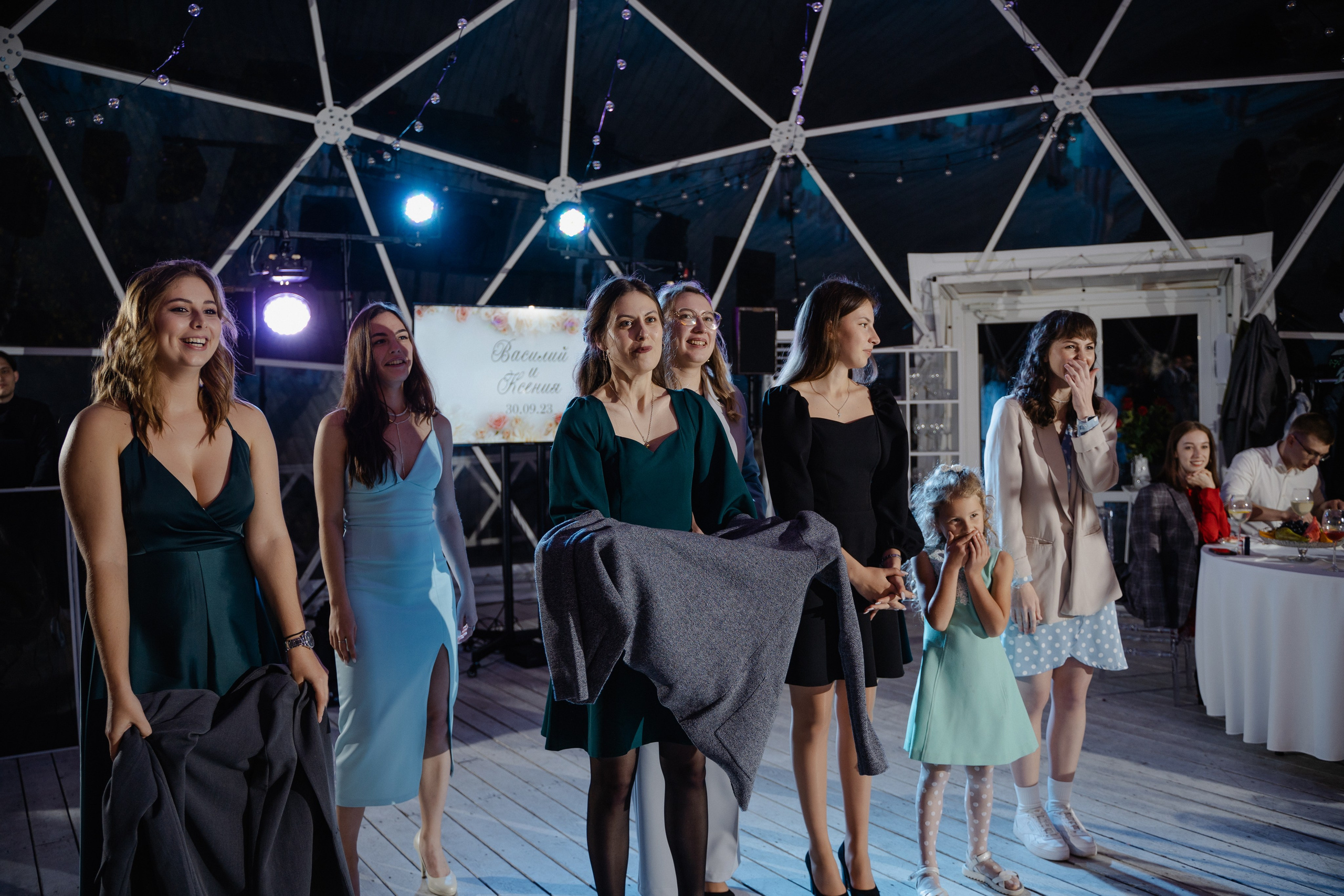 Ксения и Василий. Хвоя. Фотограф Аля Овчарова