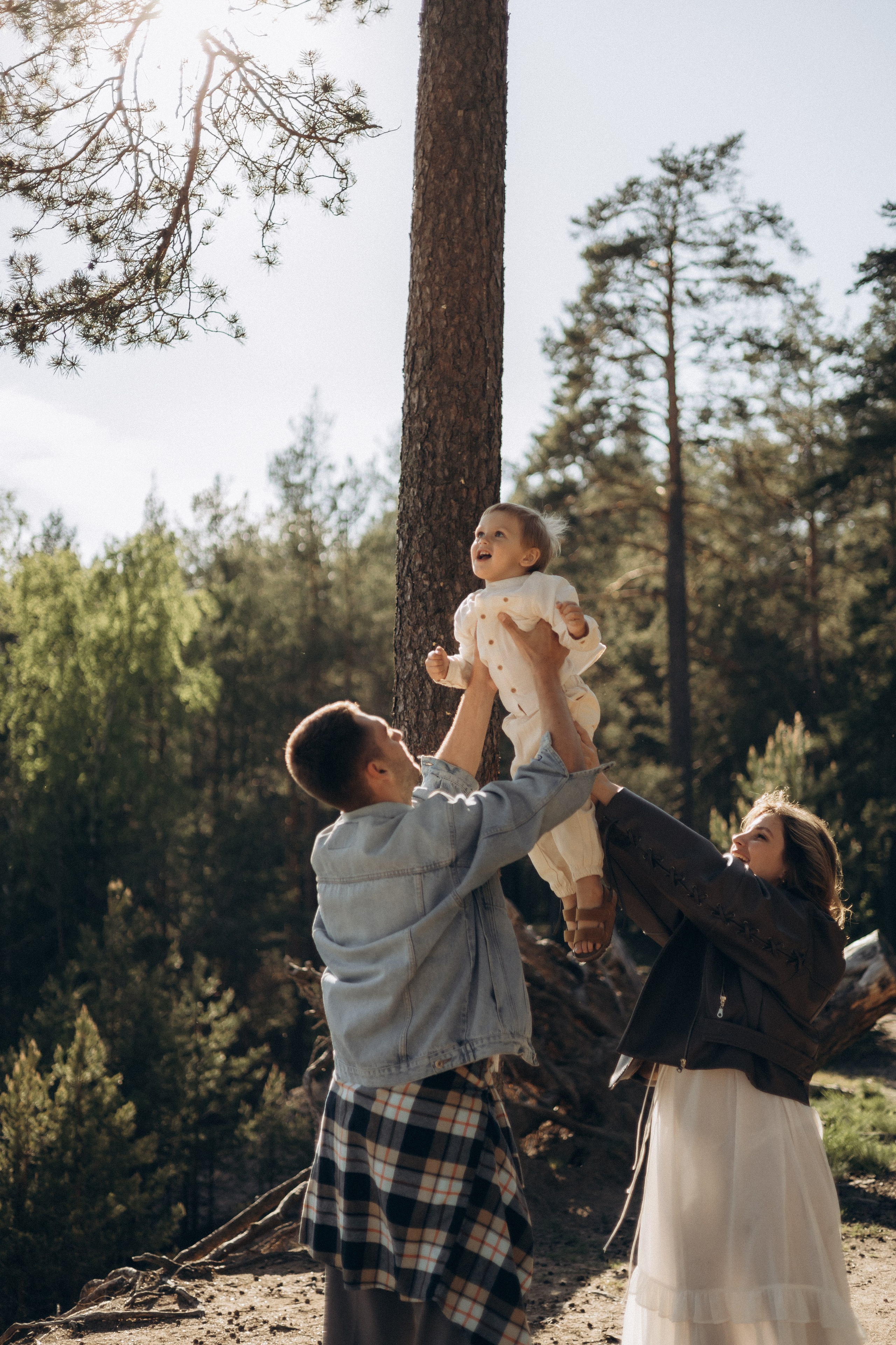 Алёна, Артём и малыш Богдан. Семейный, домашний, ньюборн фотограф Москва Цветкова Елизавета