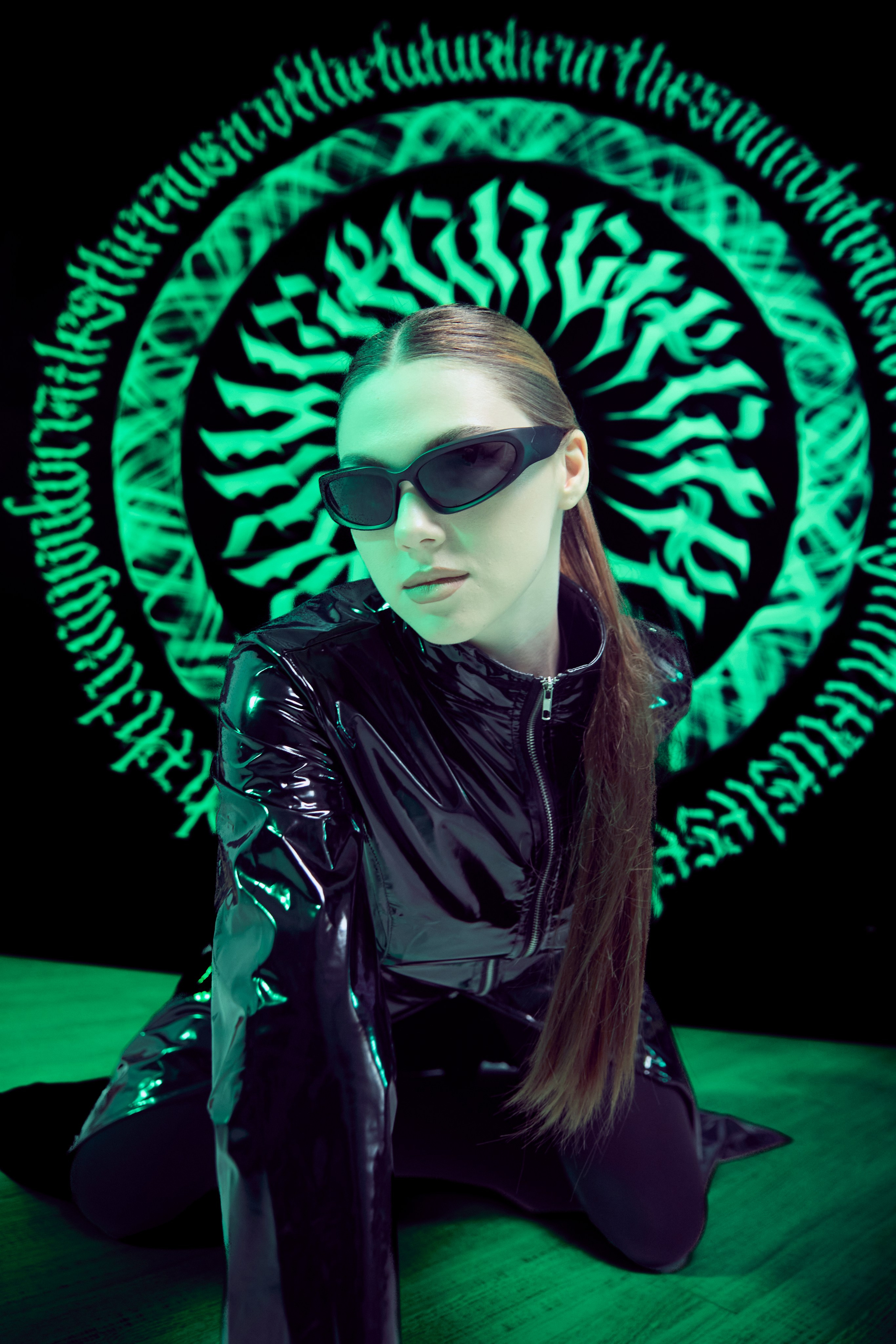 «MATRIX» VIVA GLAM. Фотограф и видеограф в Кургане Леонид Корнильев