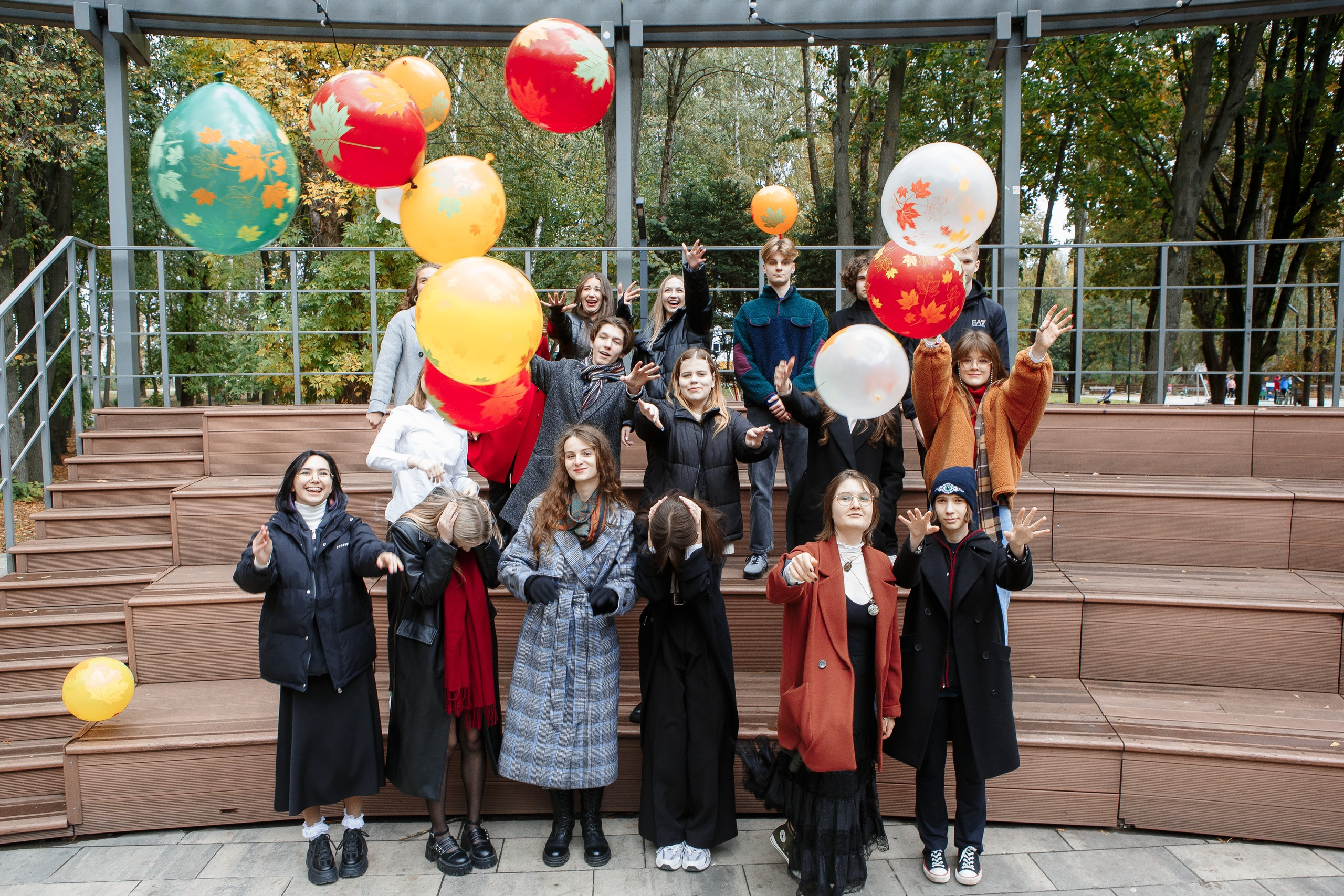 Осень Гимназия 12 11 А 2023. Свадебный и портретный Фотограф в Липецке Дмитрий Котюков