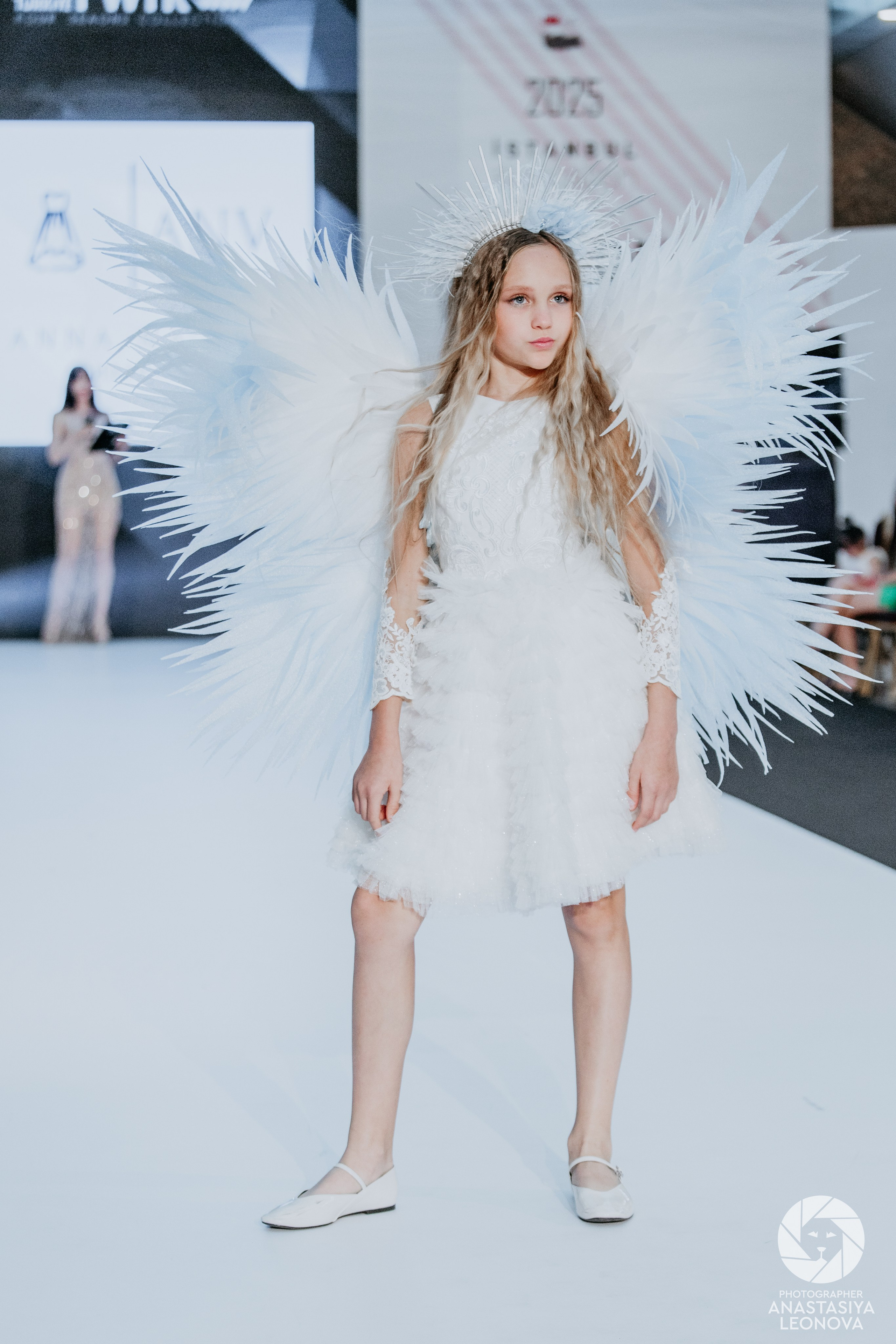 Fashion Week Türkiye [spring, 2025]. Anastasia Leonowa