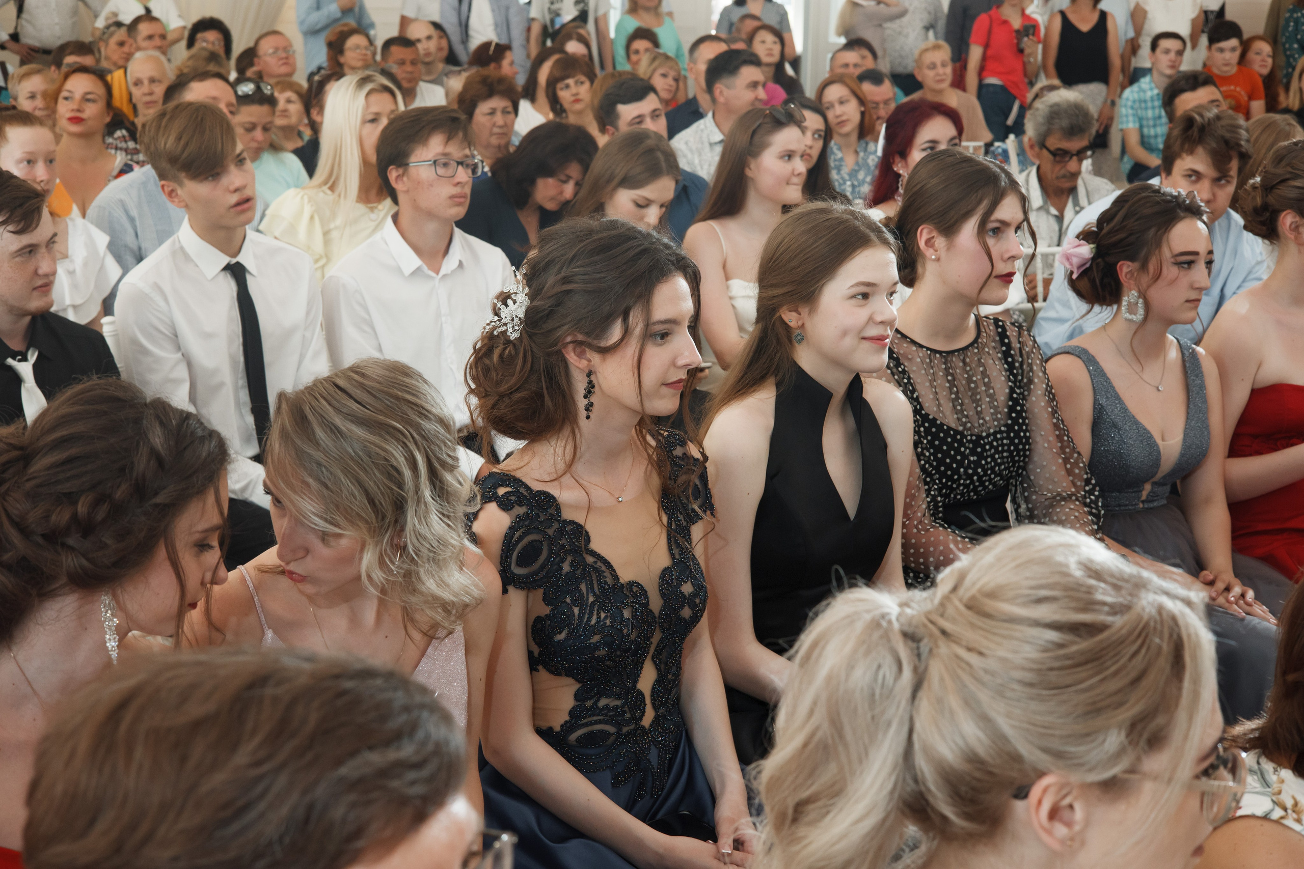 Выпускной, шатер в усадьбе «Гребнево». Свадебный и репортажный фотограф (Москва, Королев и другие)