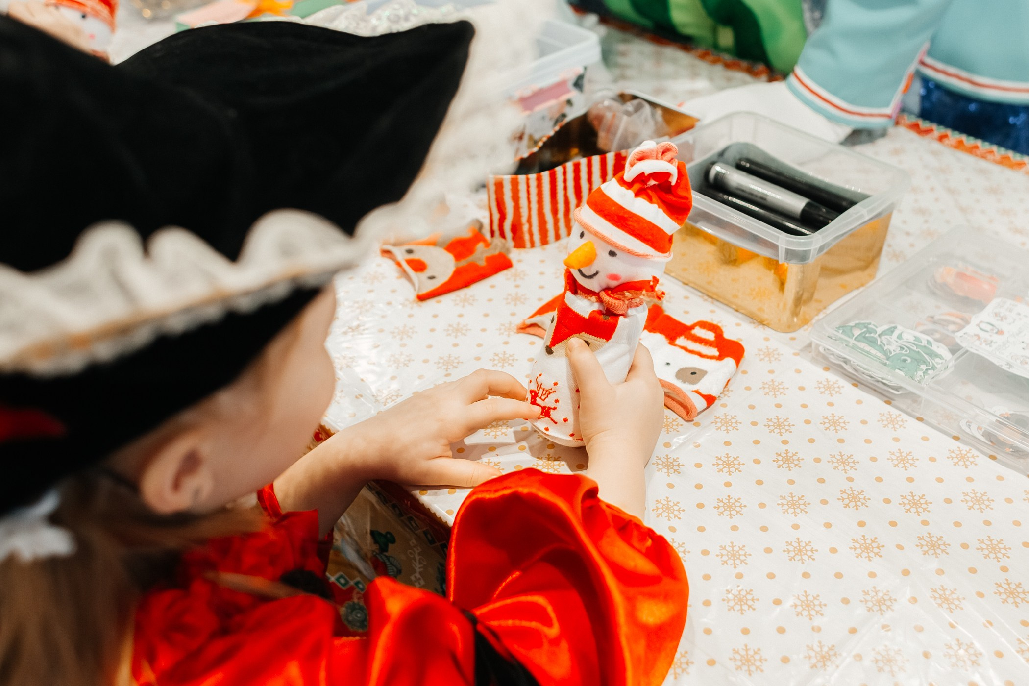 Детский мастер-класс в «Картель Авто» — «Студия чудес Алиса». Фотограф Кемерово | Сергей