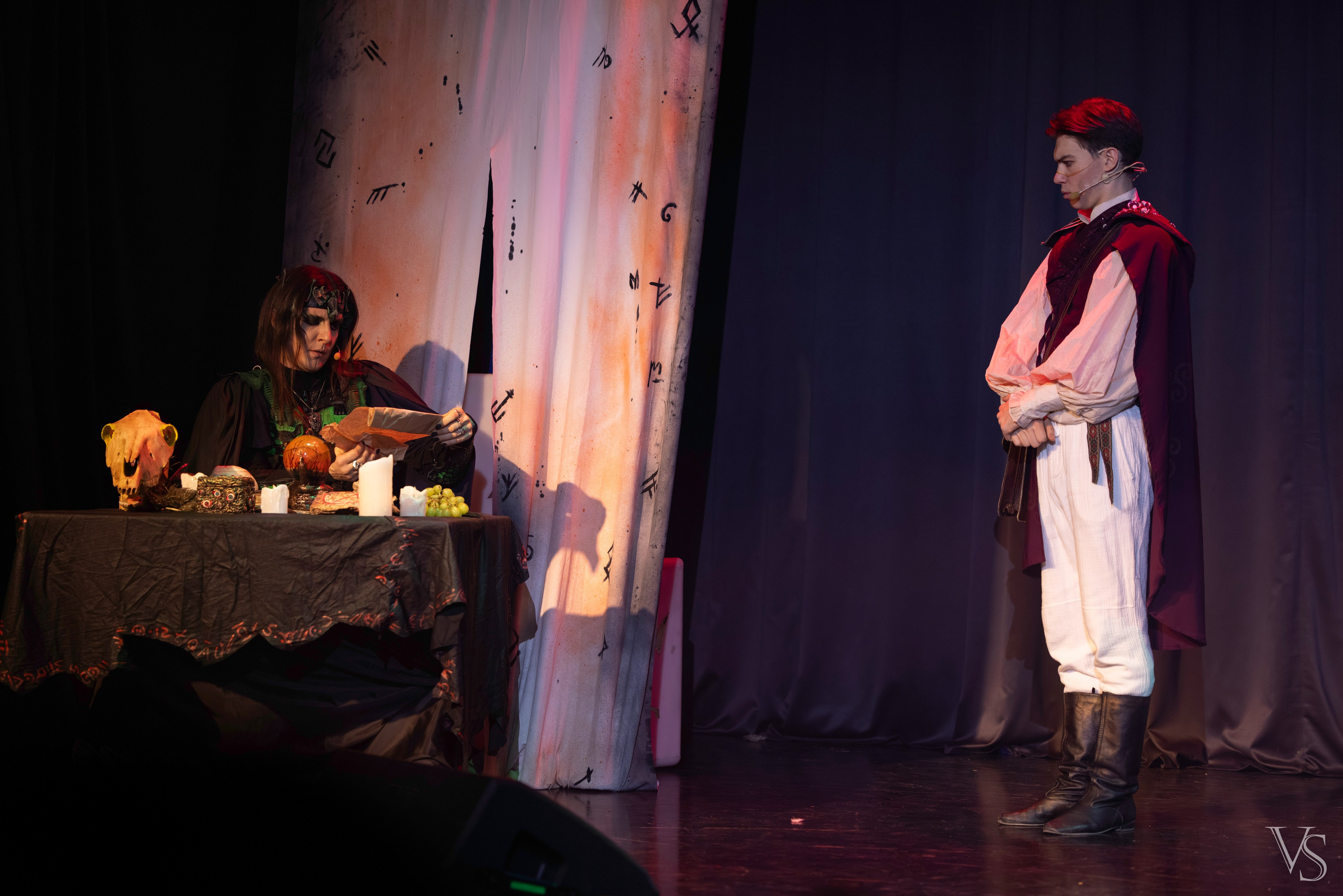 Книга стихий 25.01. Фотограф Виктор Степанов