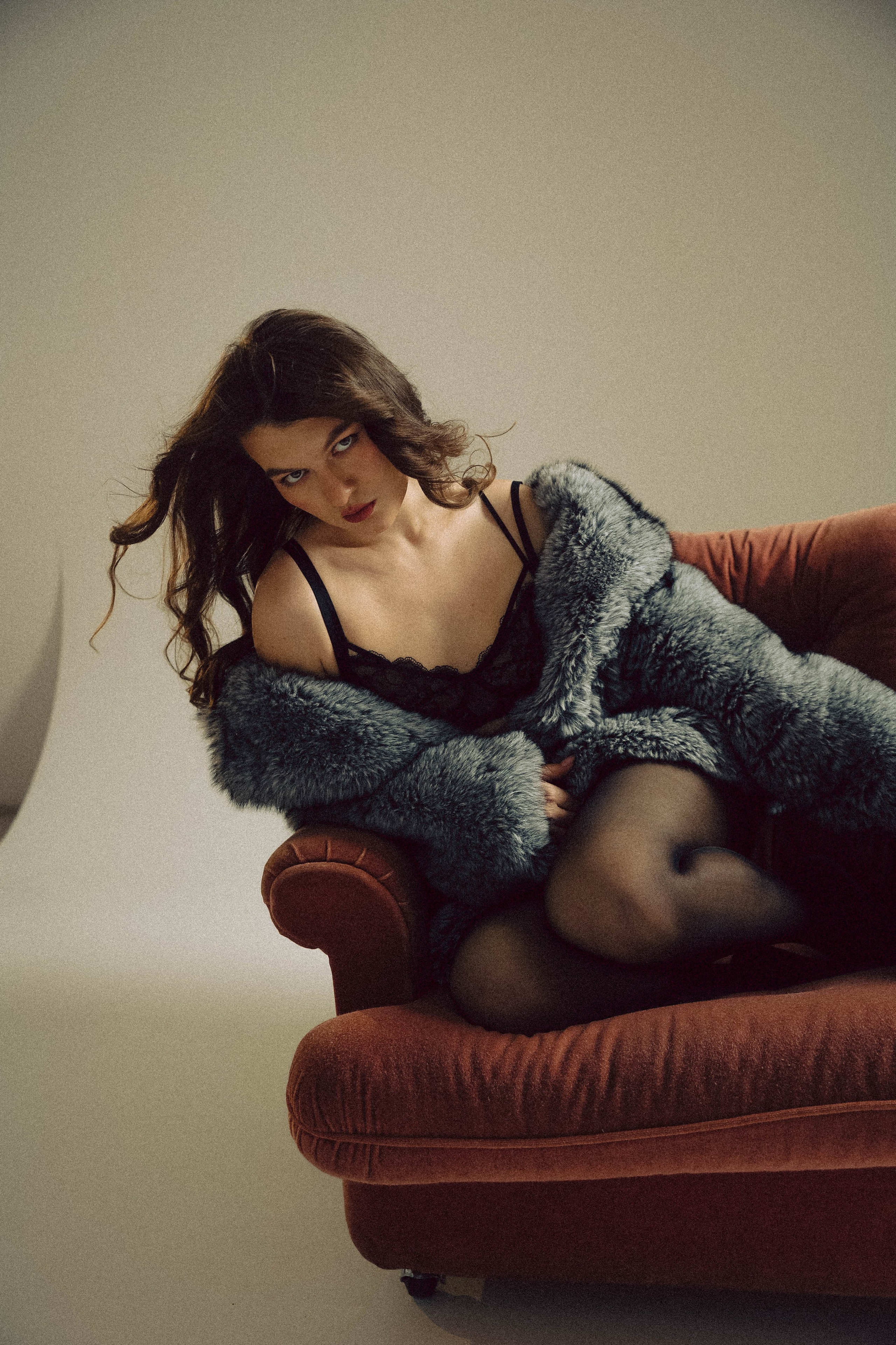 Юля. Мансарда. Photographer in Moscow & everywhere in the World Alena Vyalova