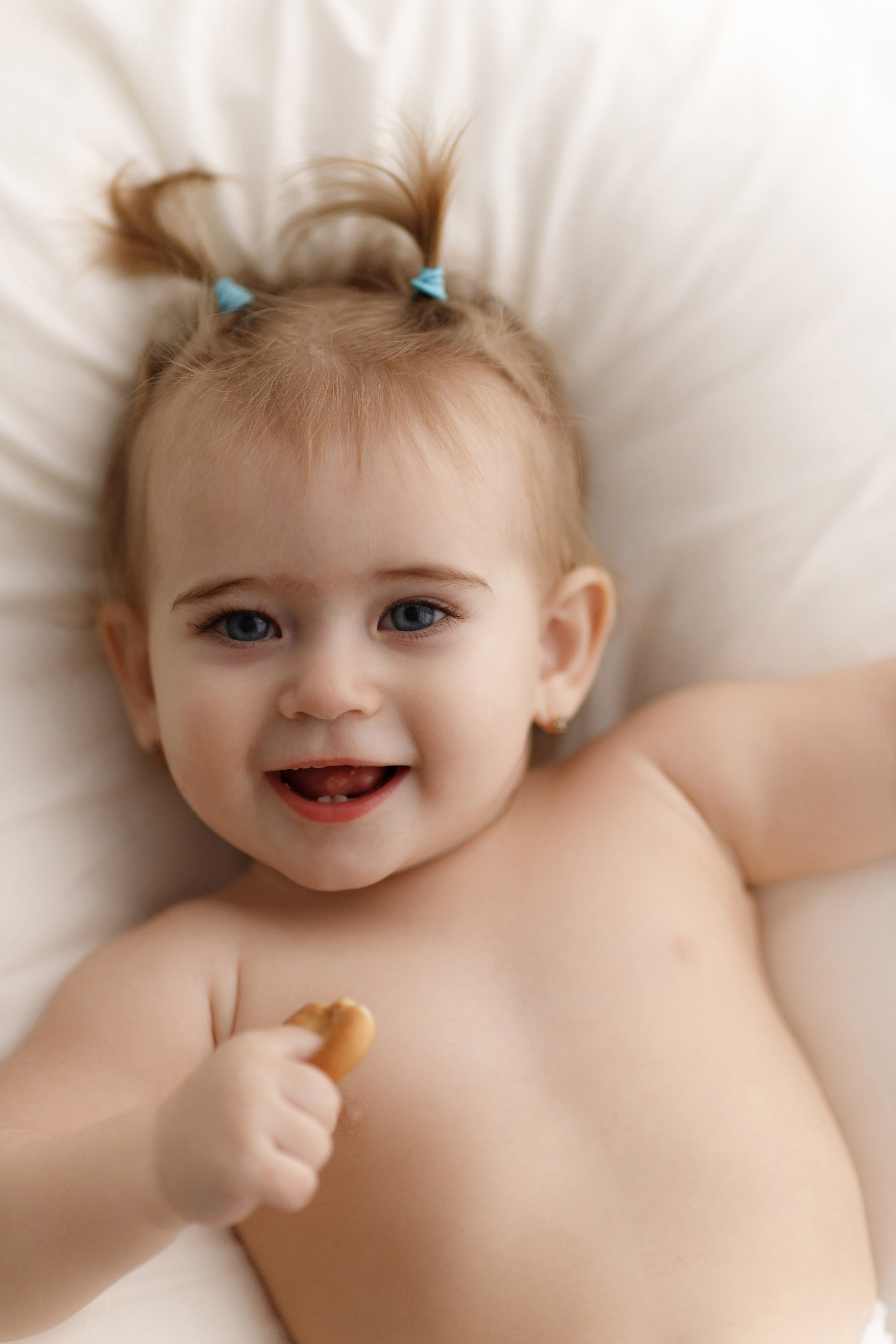 Две сестрички. Фотограф новорожденных Славянск-на-Кубани Куцевольская Екатерина