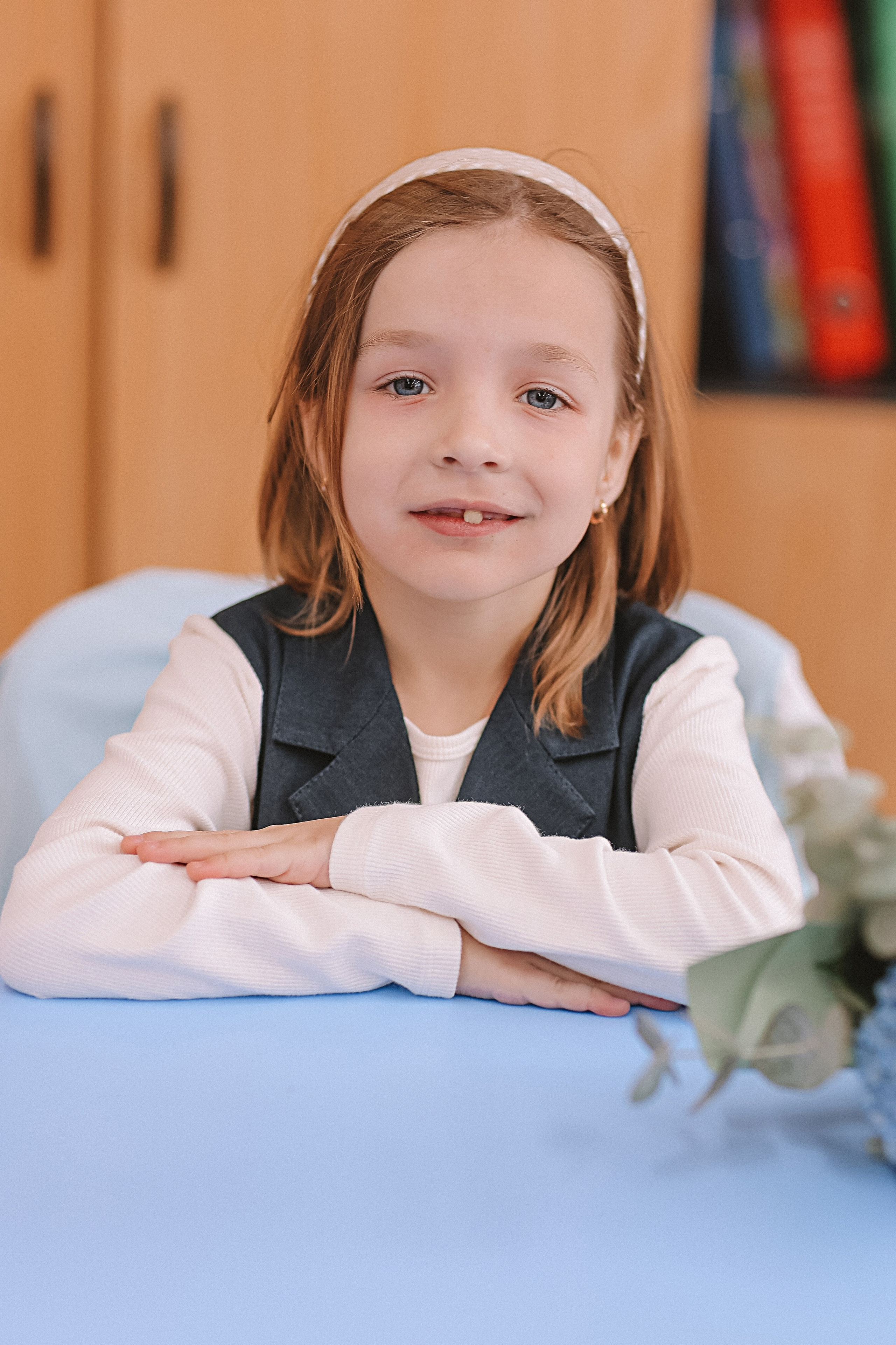 1 сентября линейка+кл час+портреты. Семейный фотограф Тюмень, фотограф на роды Салмина Мария