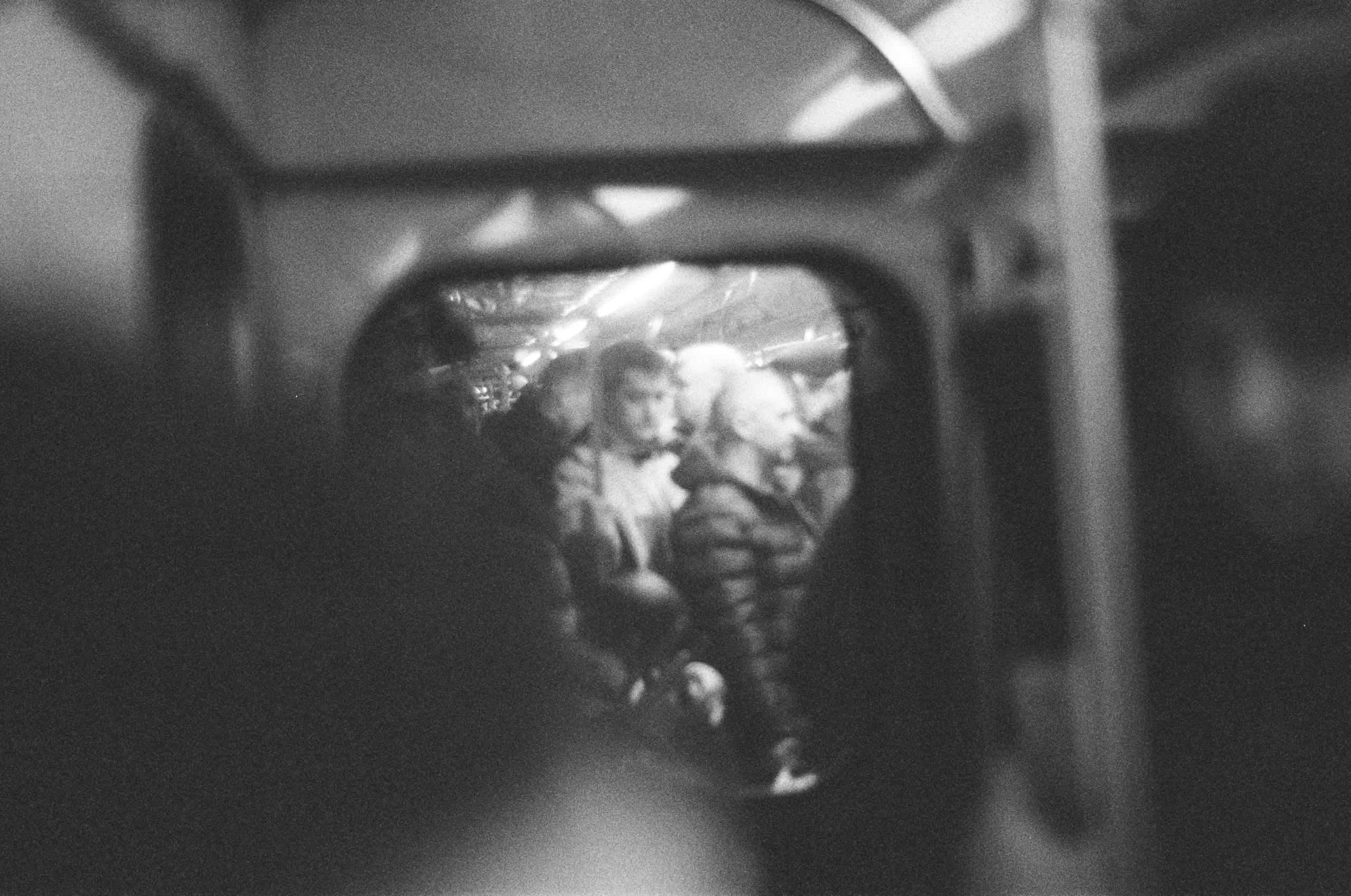 Фотосерия «Час пик»: динамика городской суеты в моменты транспортного и человеческого потока, игра света, тени и контраста в хронике городского движения.Фотосерия «Час пик»: динамика городской суеты в моменты транспортного и человеческого потока, игра света, тени и контраста в хронике городского движения. Фотограф: Ожерельев Лев