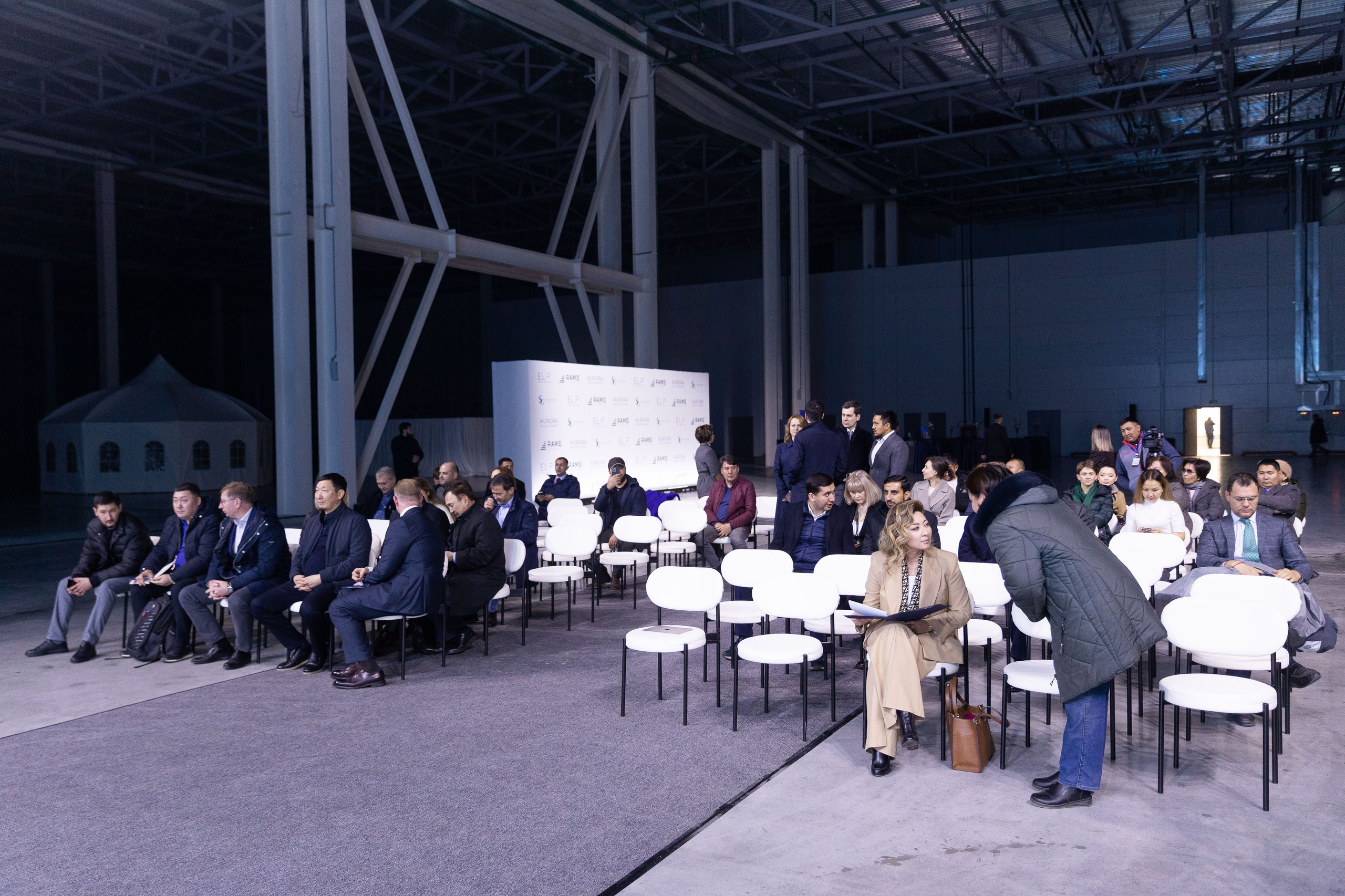 Открытие складского комплекса в Алматы — репортажная фотосъемка
