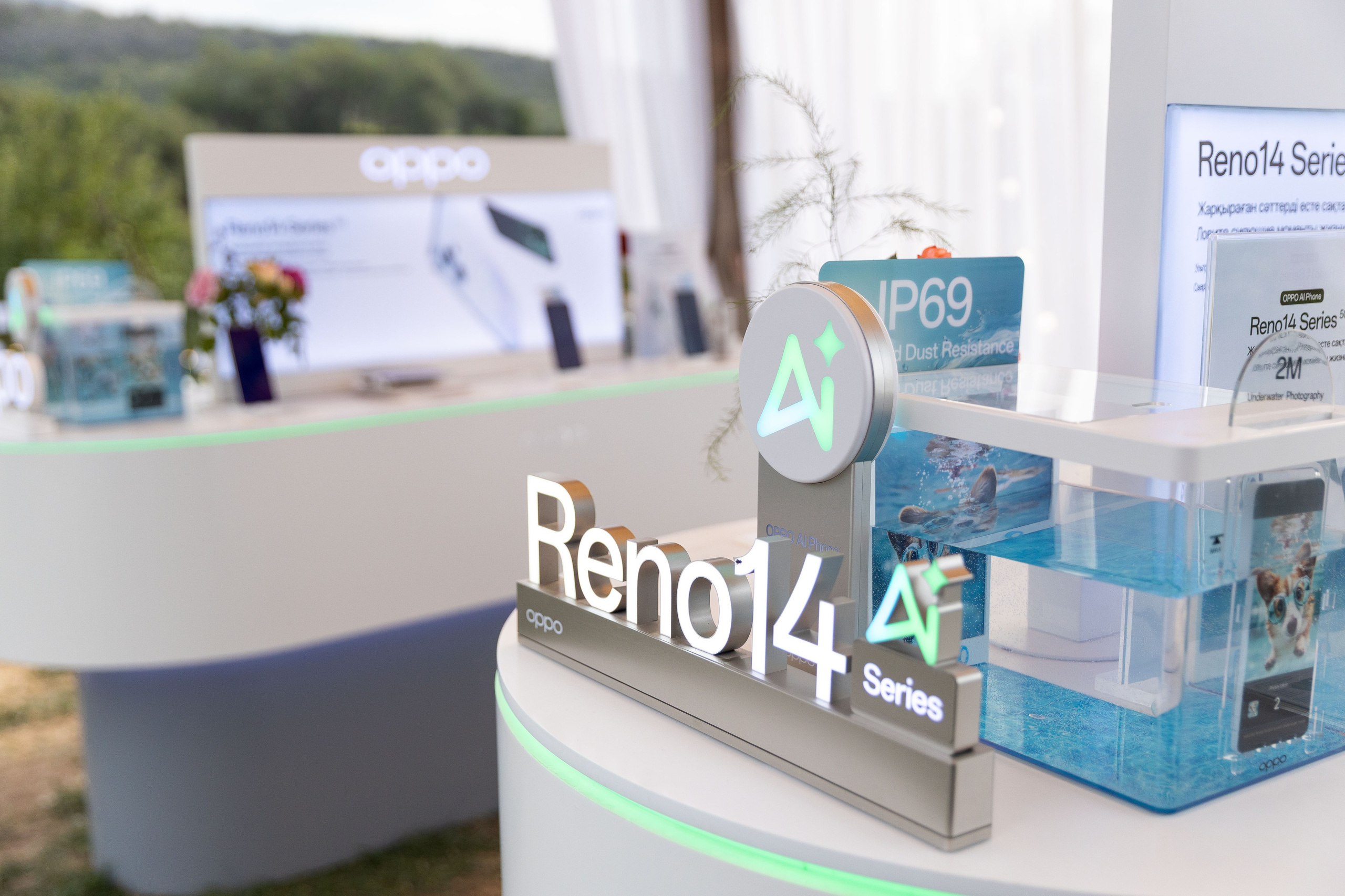Презентация смартфона OPPO в Алматы — репортажная фотосъемка