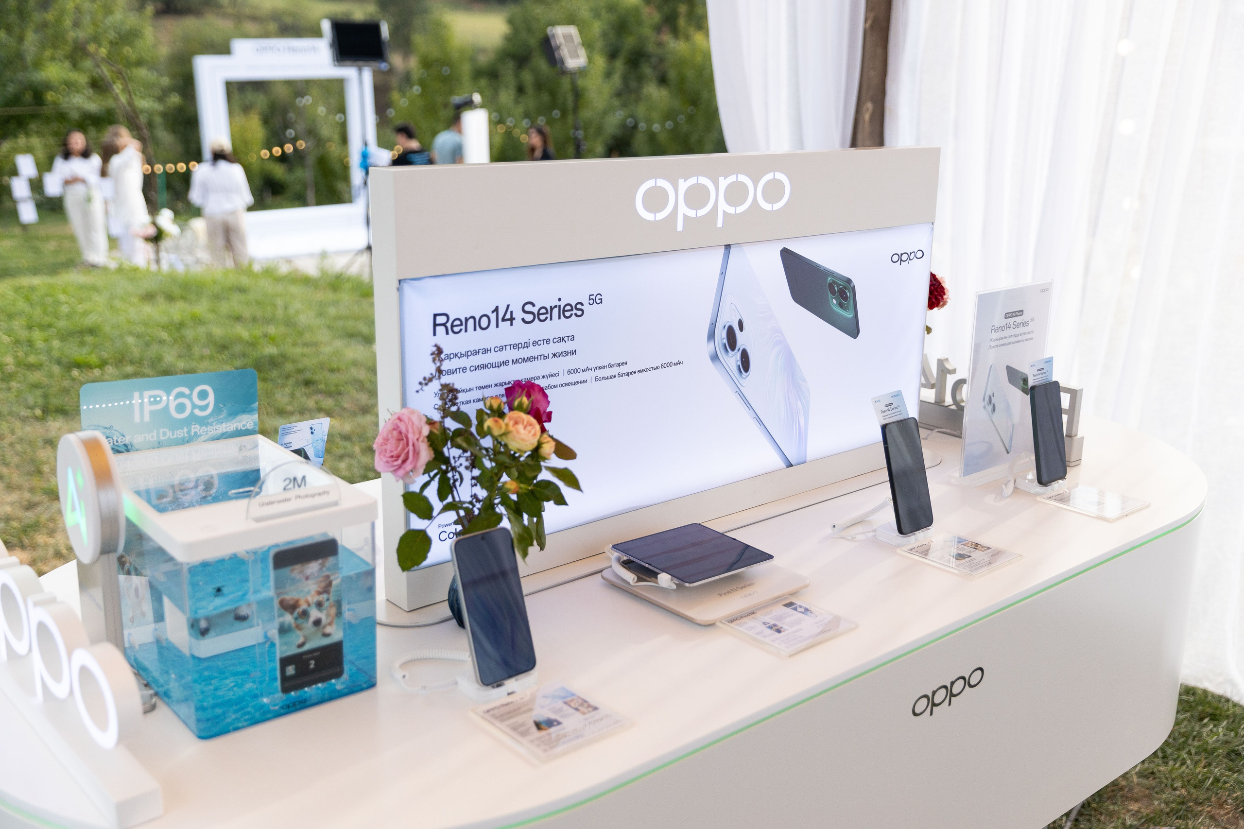 Презентация смартфона OPPO в Алматы — репортажная фотосъемка