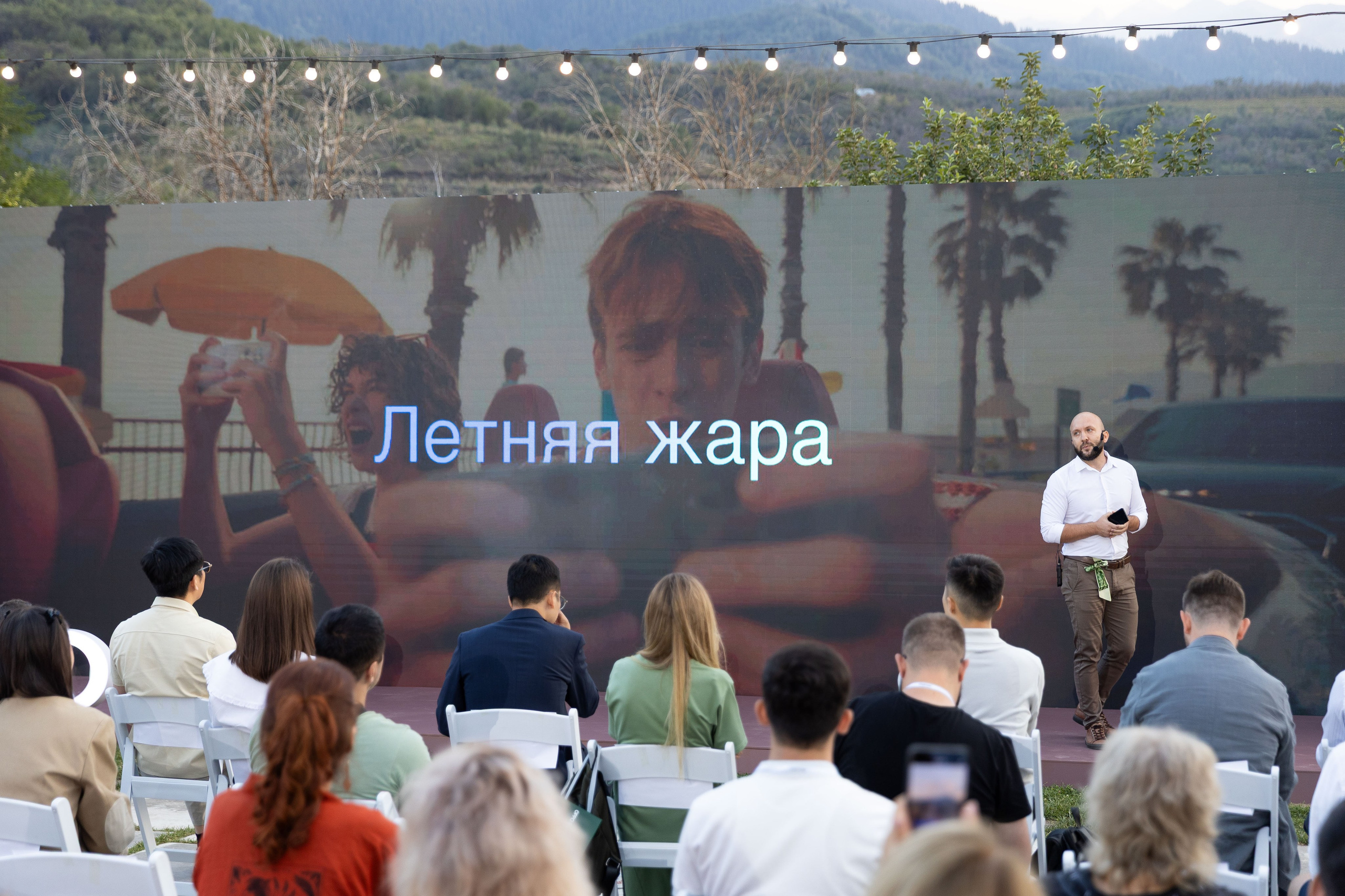 Презентация смартфона OPPO в Алматы — репортажная фотосъемка