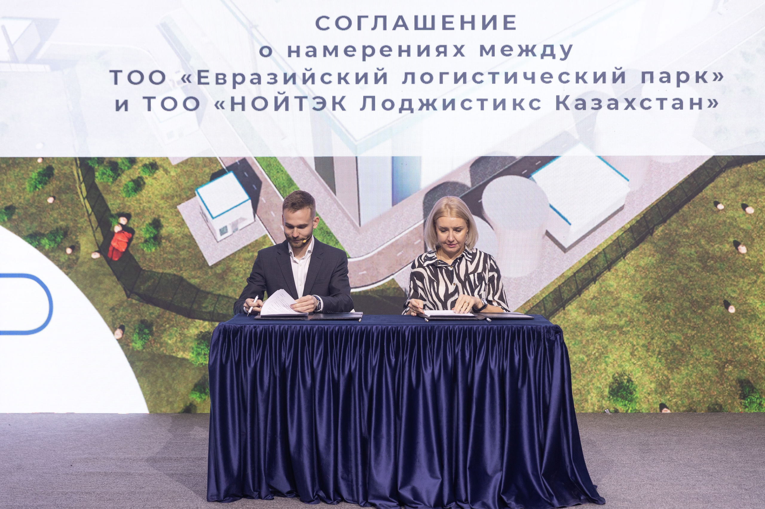 Открытие складского комплекса в Алматы — репортажная фотосъемка