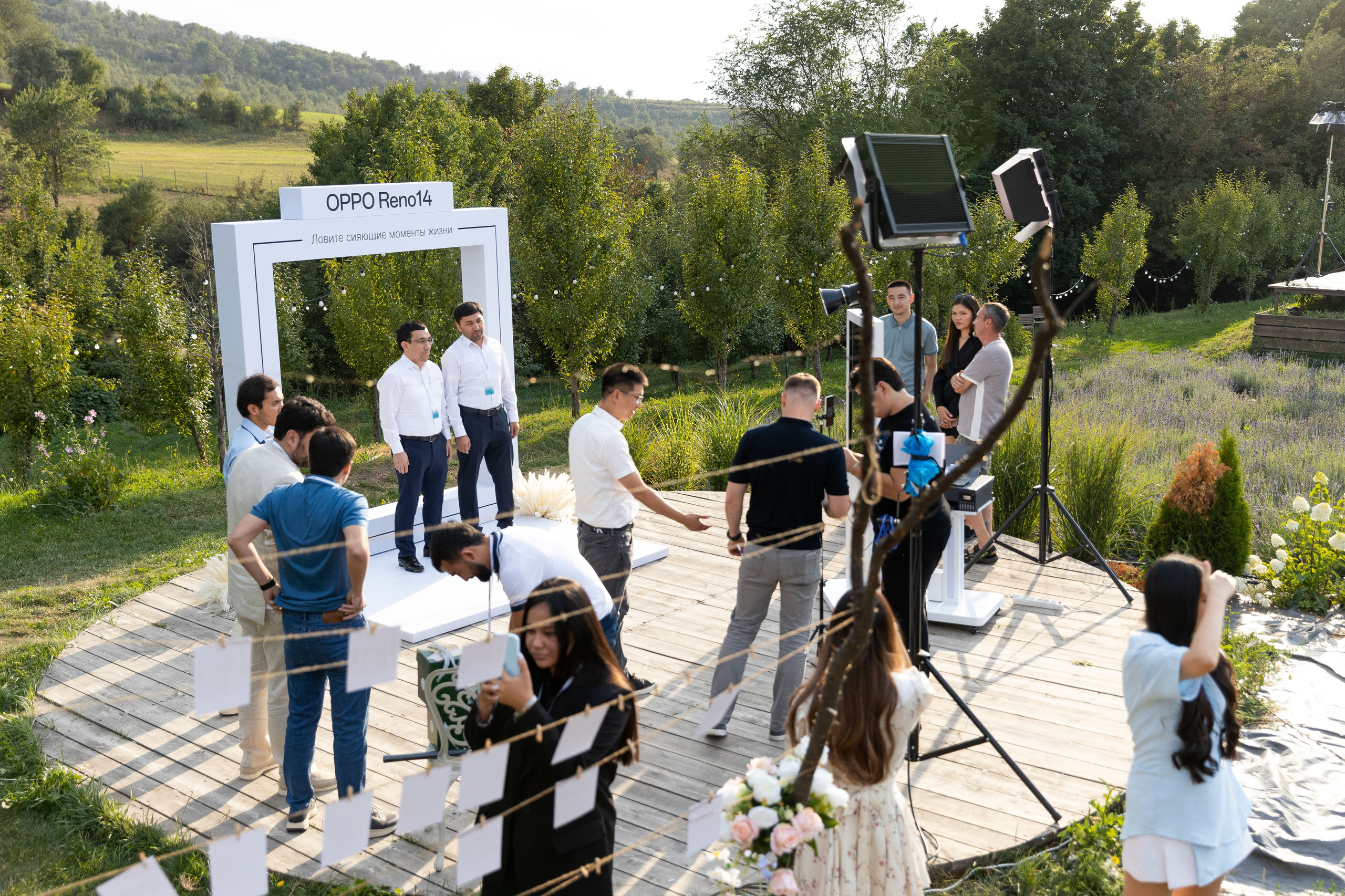 Презентация смартфона OPPO в Алматы — репортажная фотосъемка