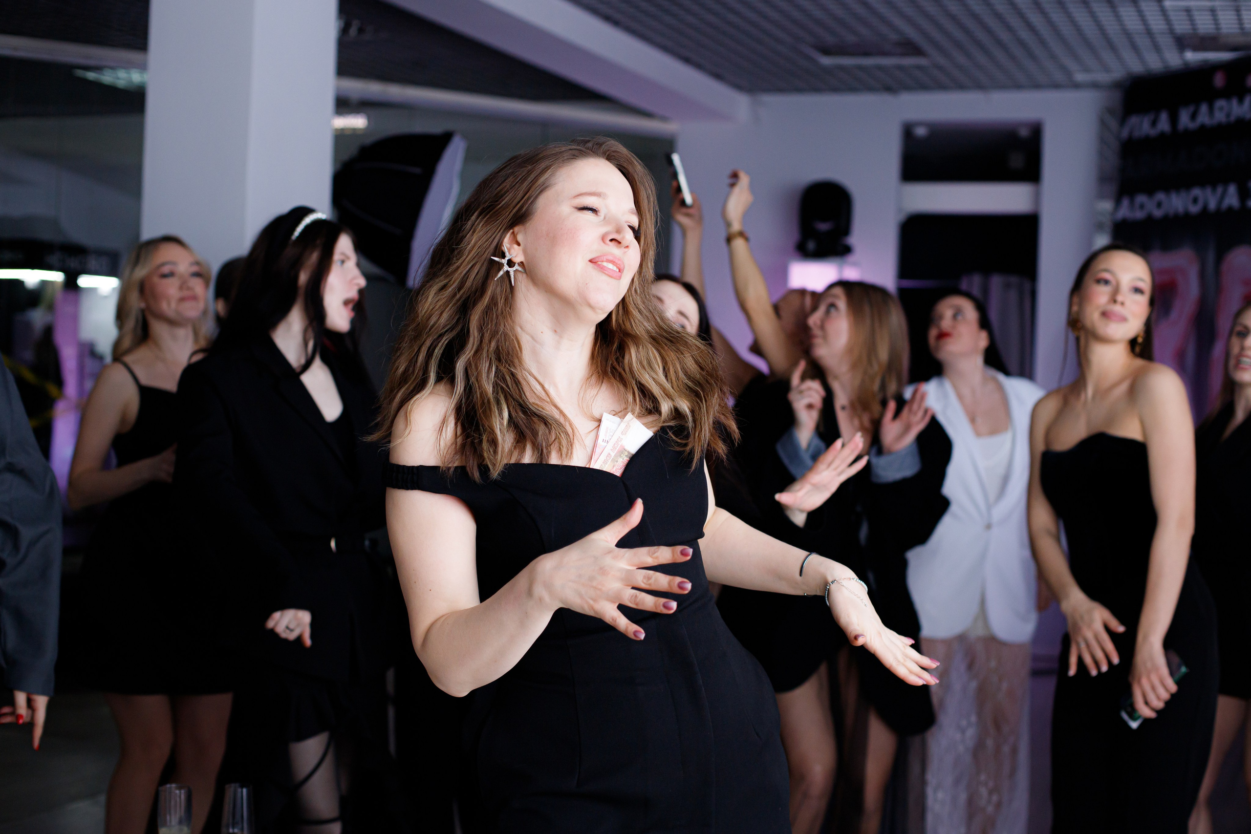 VIKA KARMADONOVA. Photokarish