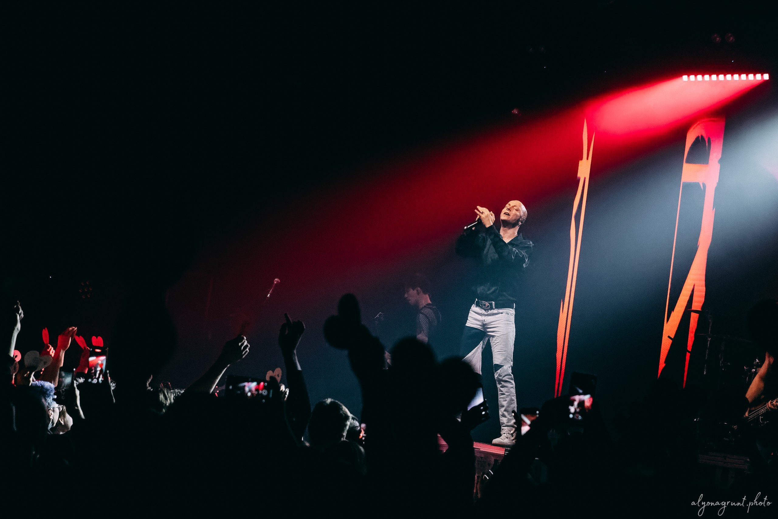 Ravanna, фоторепортаж, СПб, Aurora Concert Hall, 21.11.2025. Алена Адрианова: фотограф в Санкт-Петербурге