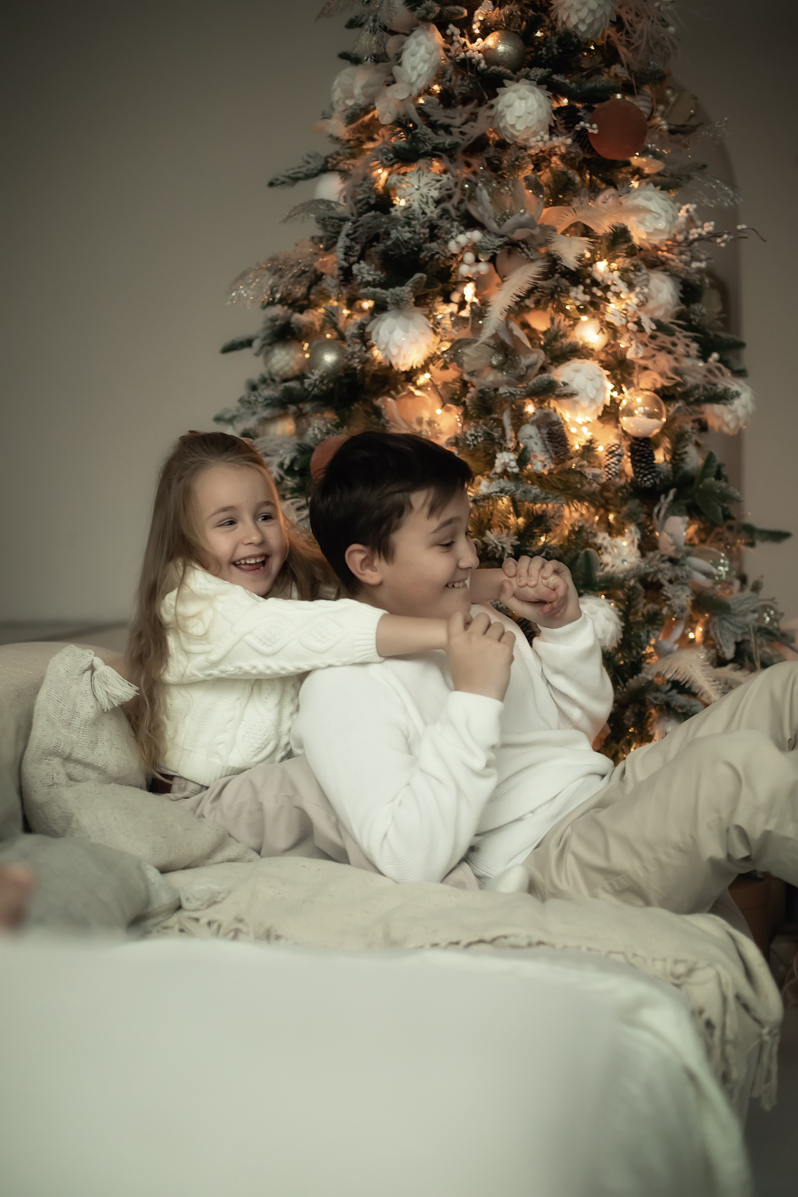 Новогодняя семейная съемка в студии. ФОТОГРАФ