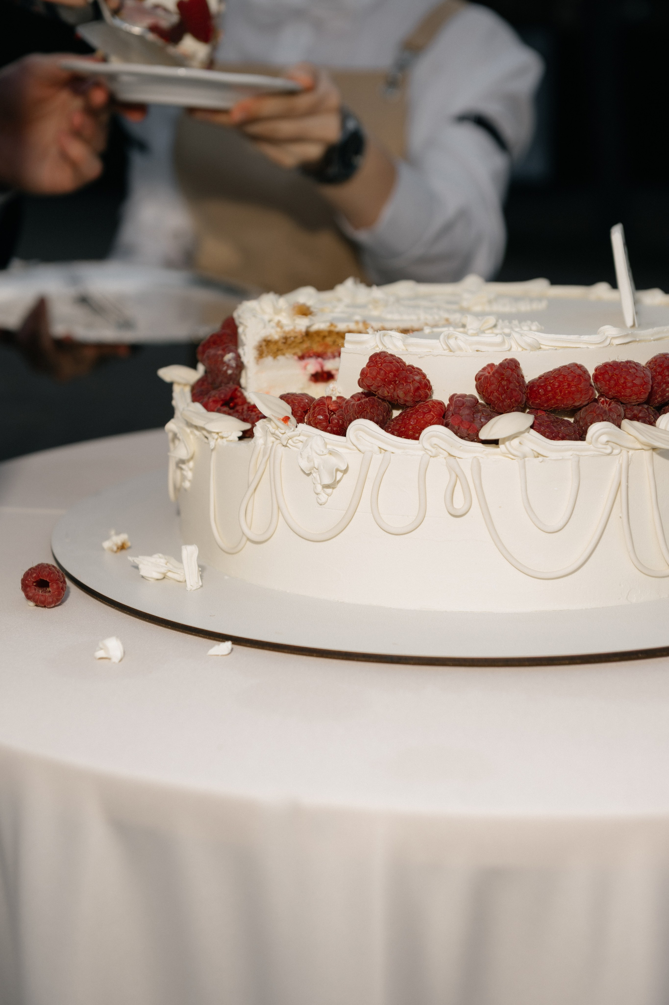 Wedding day in DELICE CHALET. Wedding PHOTOGRAPHER Andrew Vnukov