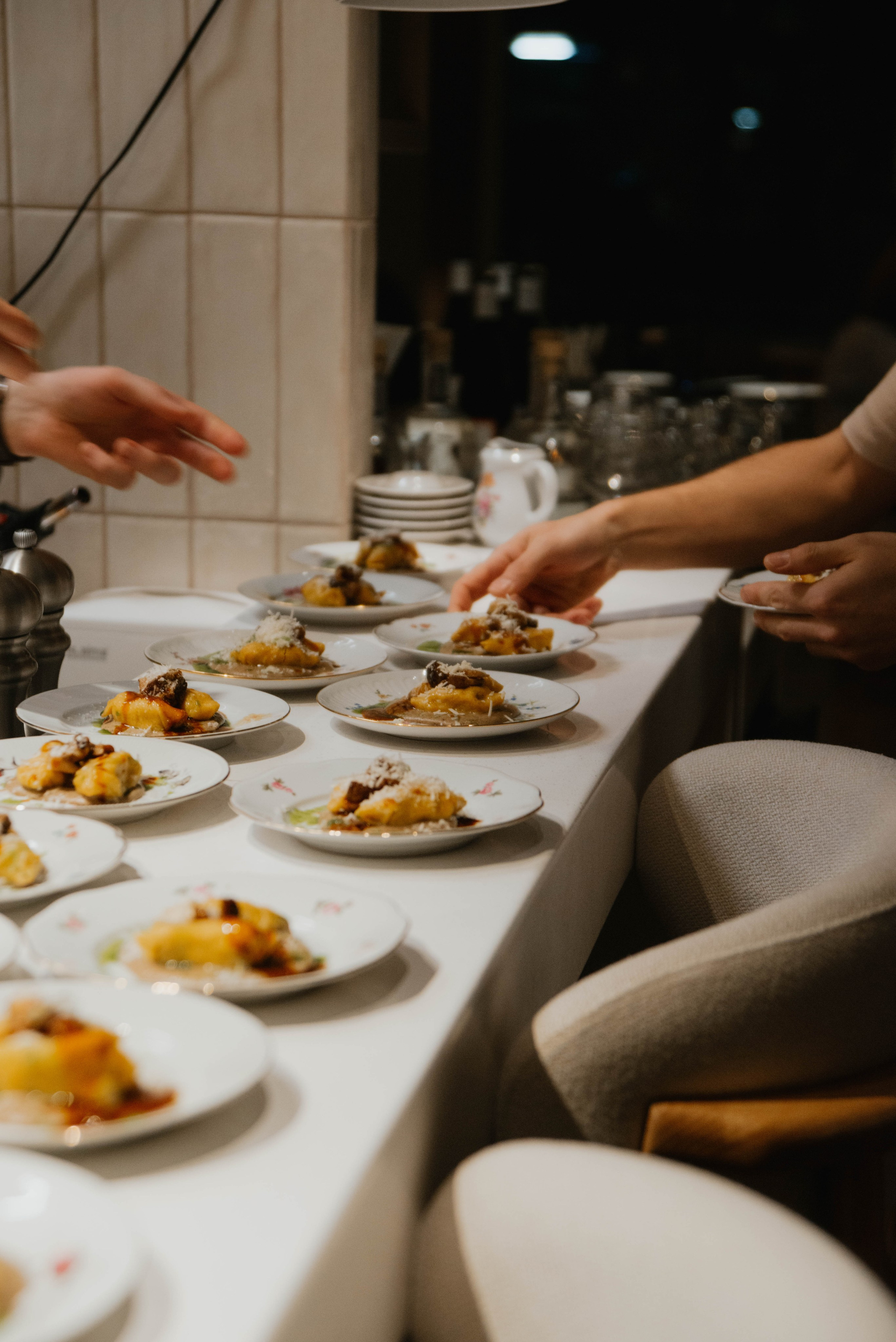 Шеф-тейбл в ресторане La Volte. Ксения Glossa. Портретный и репортажный фотограф в Самаре