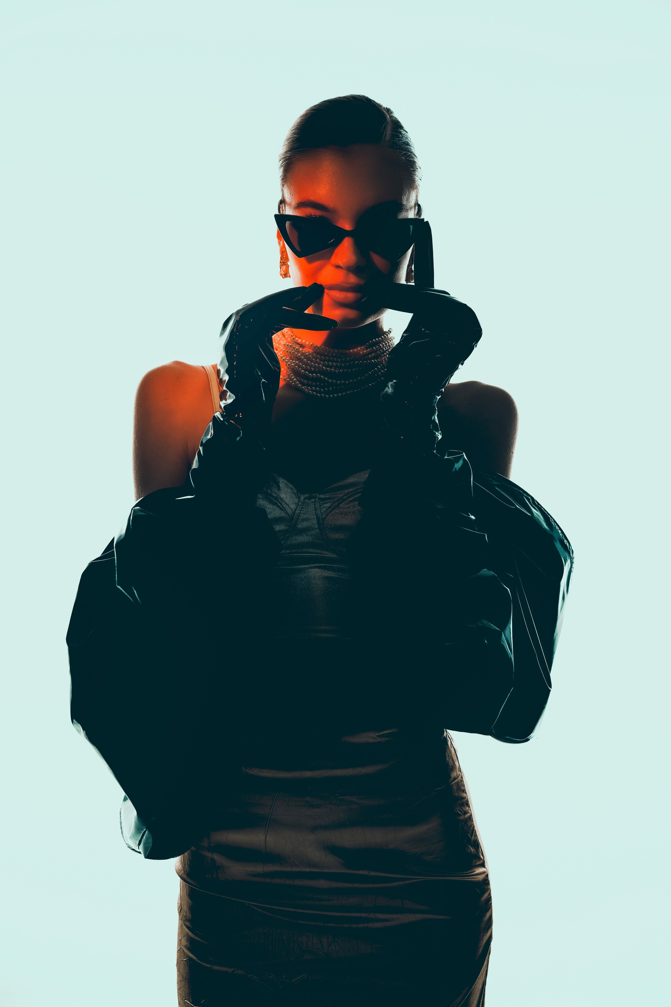 Съёмка с жестким светом. Портретный фотограф в Санкт-Петербурге Дария Сыч