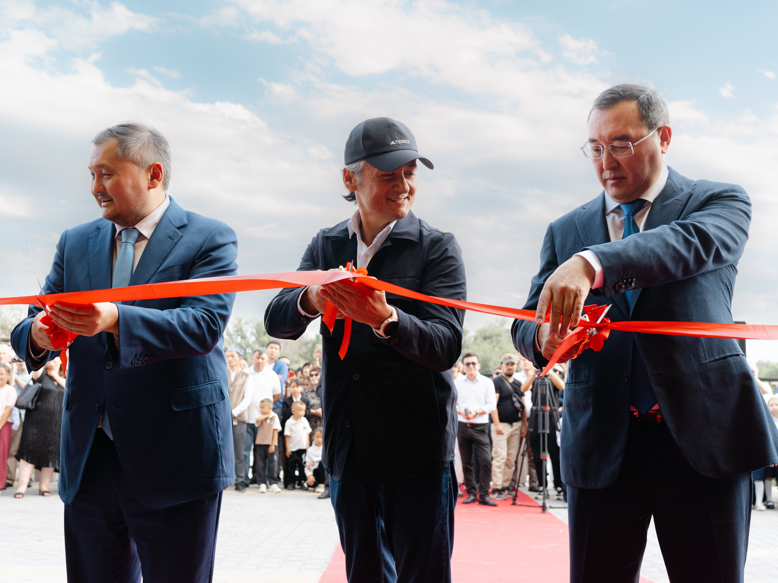 Beeline school opening. Адиль Абильтаев|Фотограф|Астана