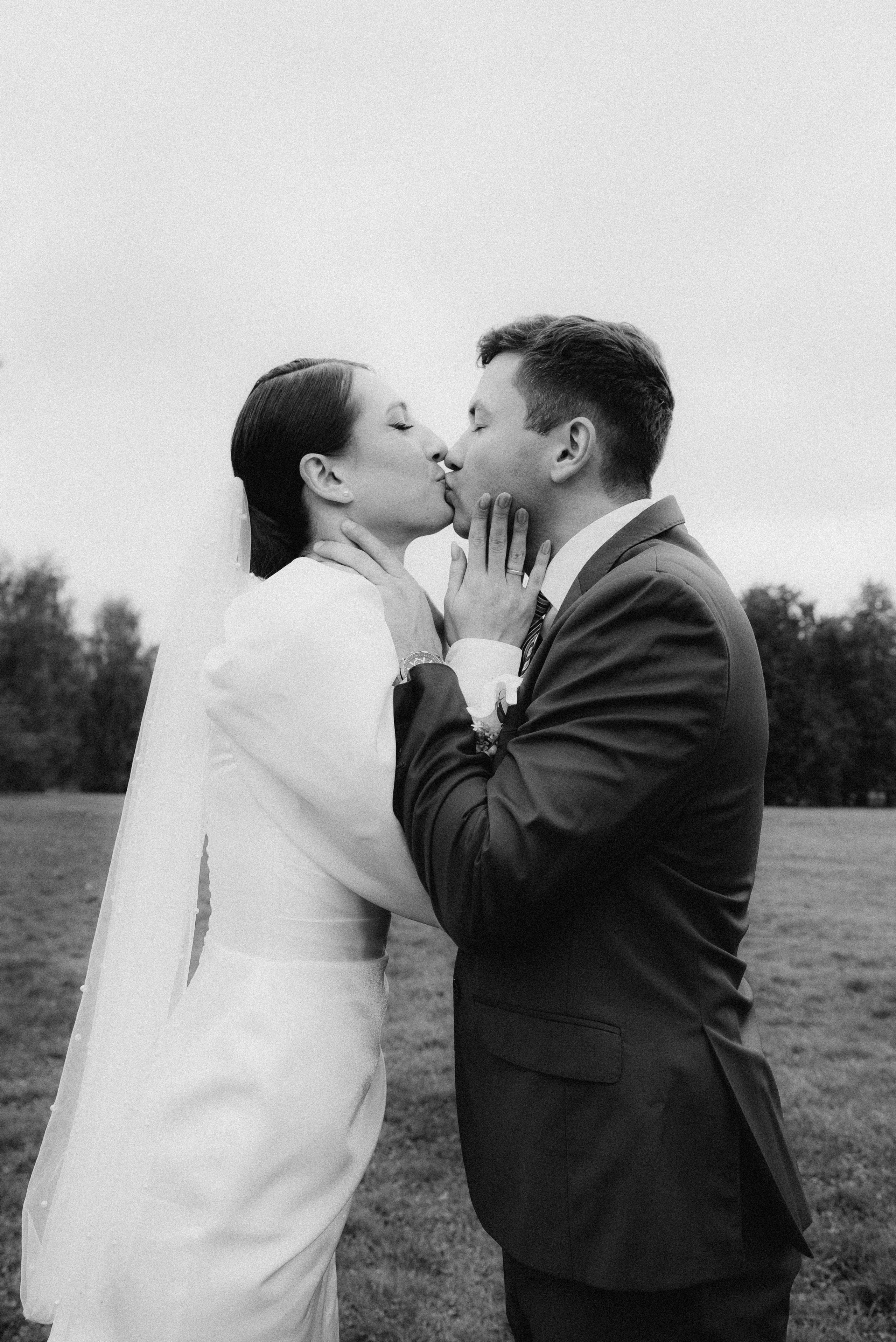 Регистрация и свадебная фотосессия в Коломенском. Портфолио