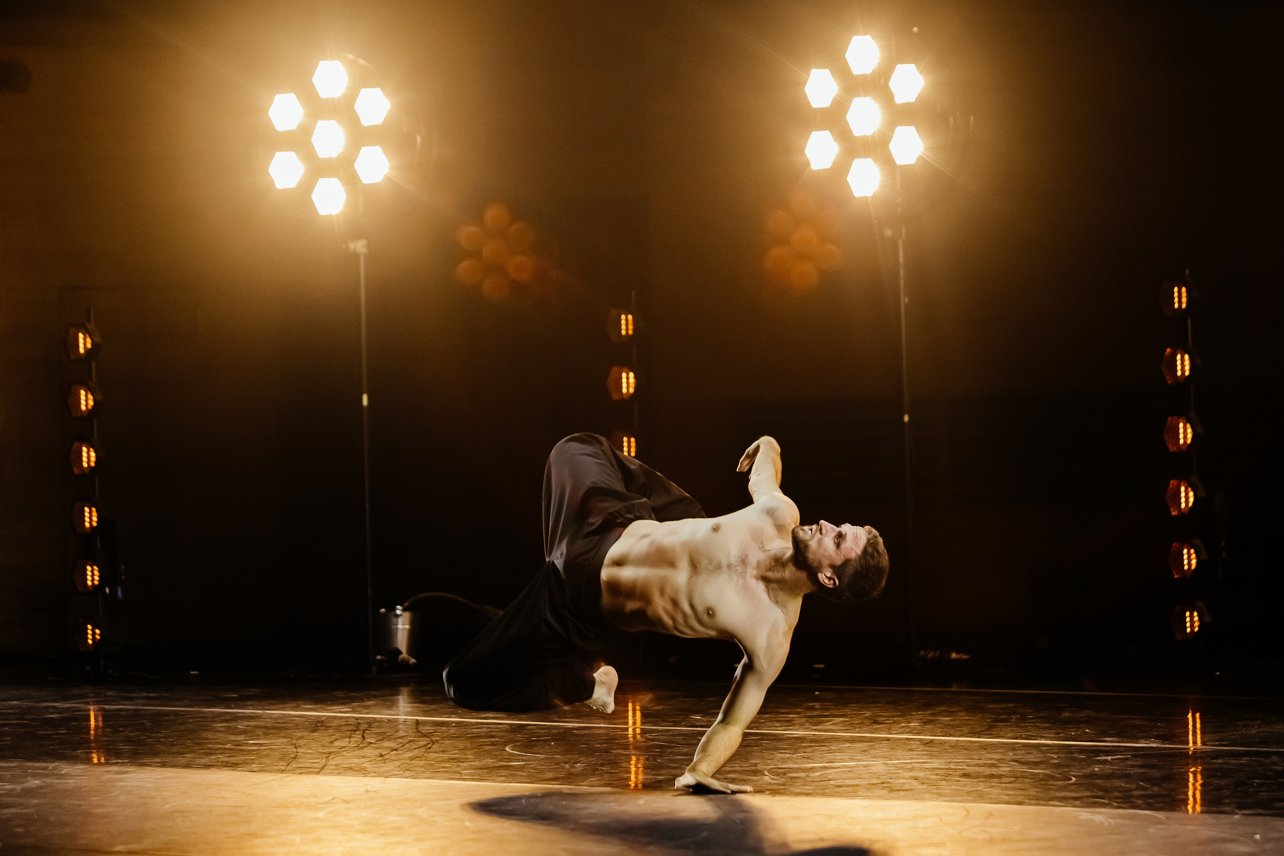 DANCE. Репортажный, event, концертный и backstage фотограф из Москвы Виталий Кривцов